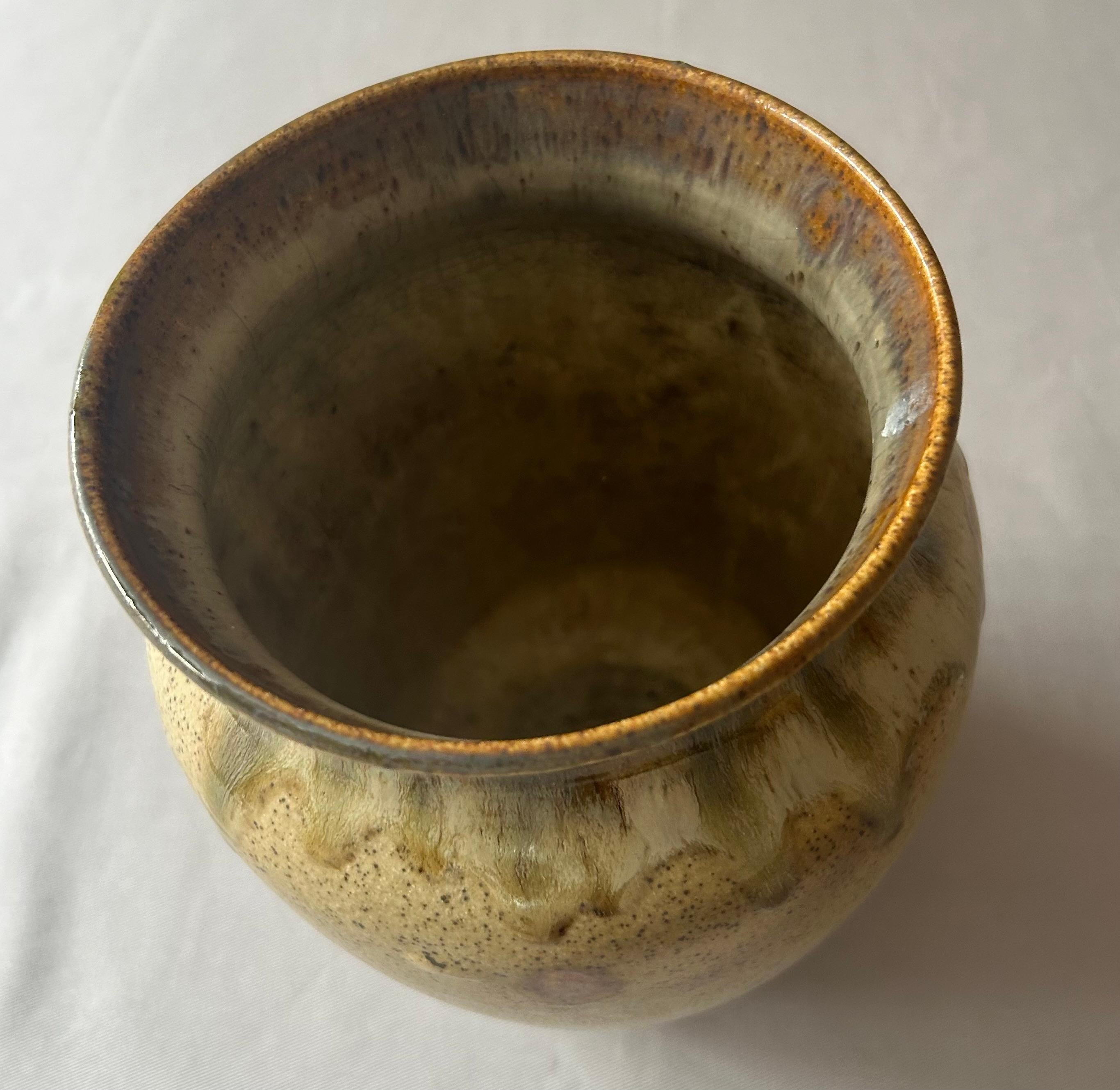 Annette Chatting Myrtle Pottery, années 1970 en vente 1