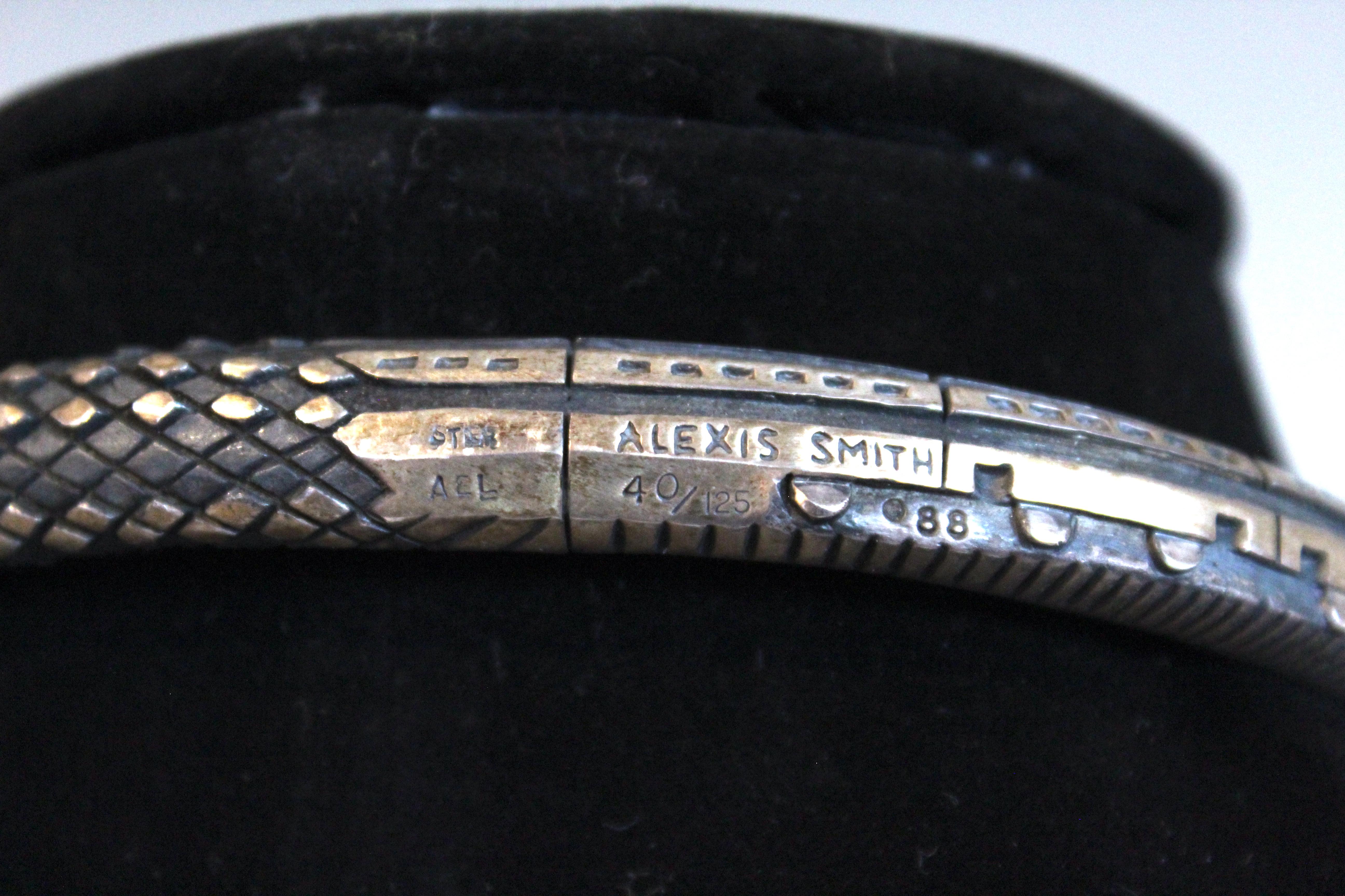 Alexis Smith, Collana Sidewinder, Argento 925 con zaffiro in vendita 2