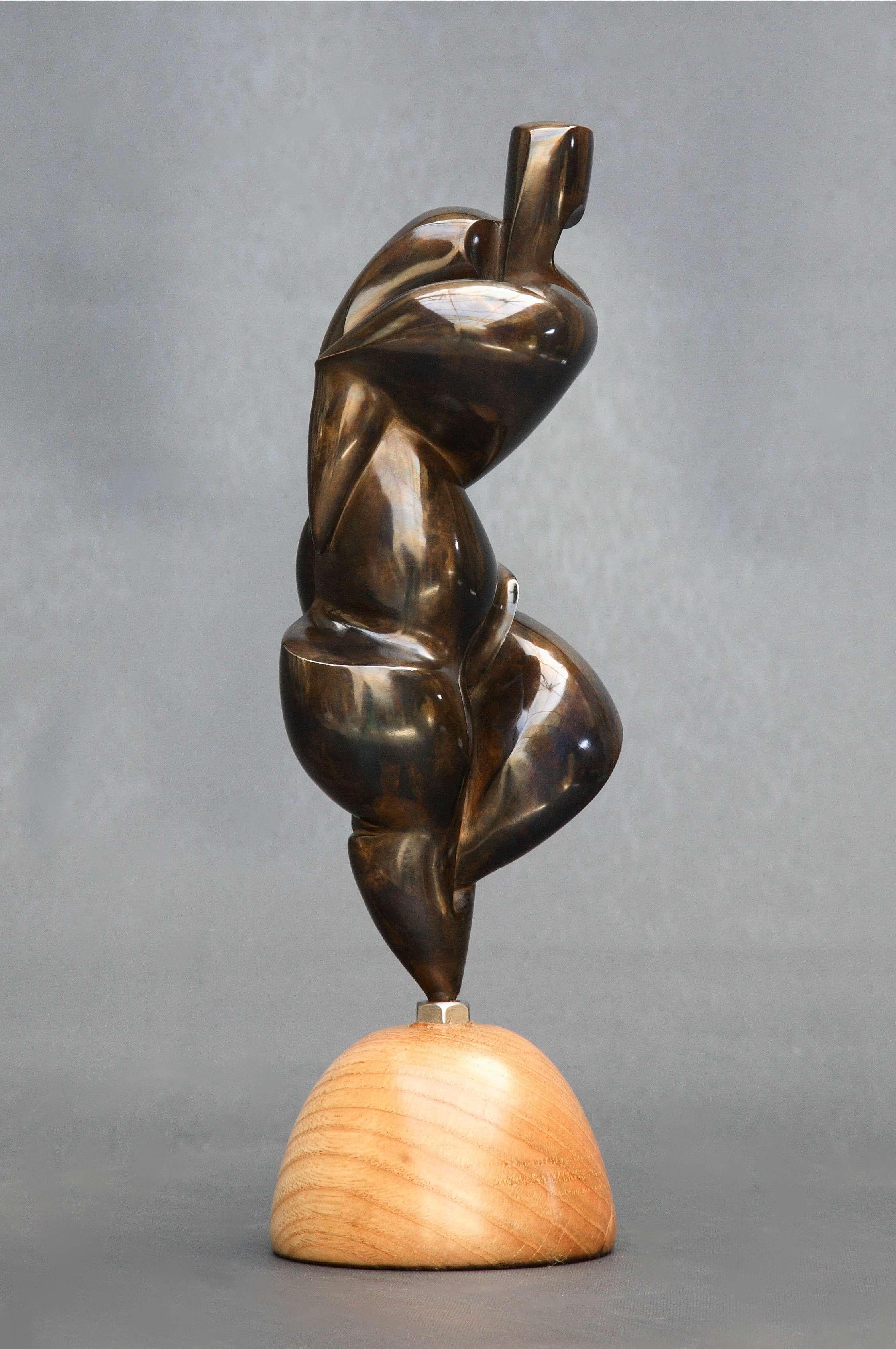 Polls - Sculpture en bronze - Ahlem - Or Figurative Sculpture par Dominique Polles 