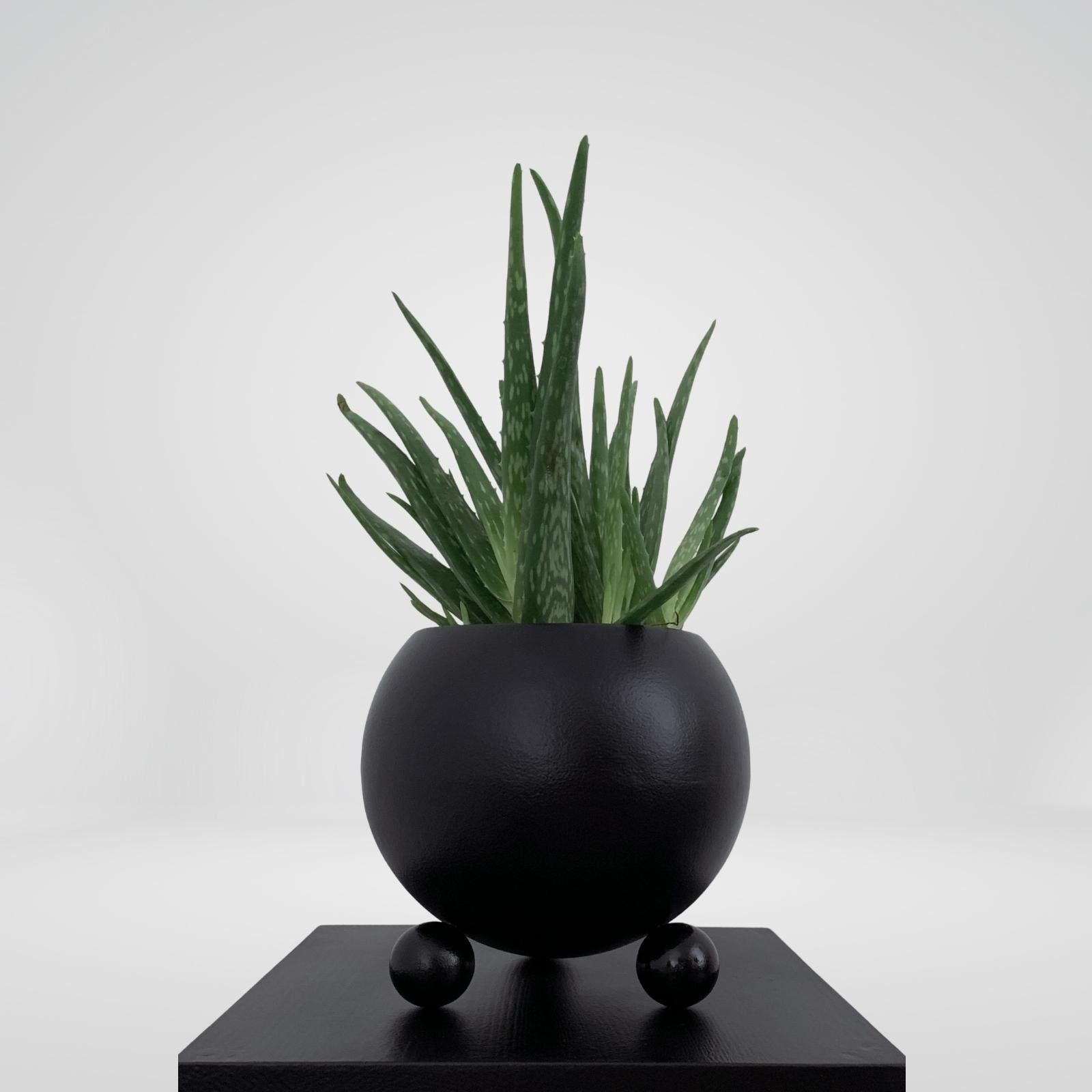 Rostyslav Kozhman Abstract Sculpture - Arty decorative hand-made plant pot, black with black glossy legs