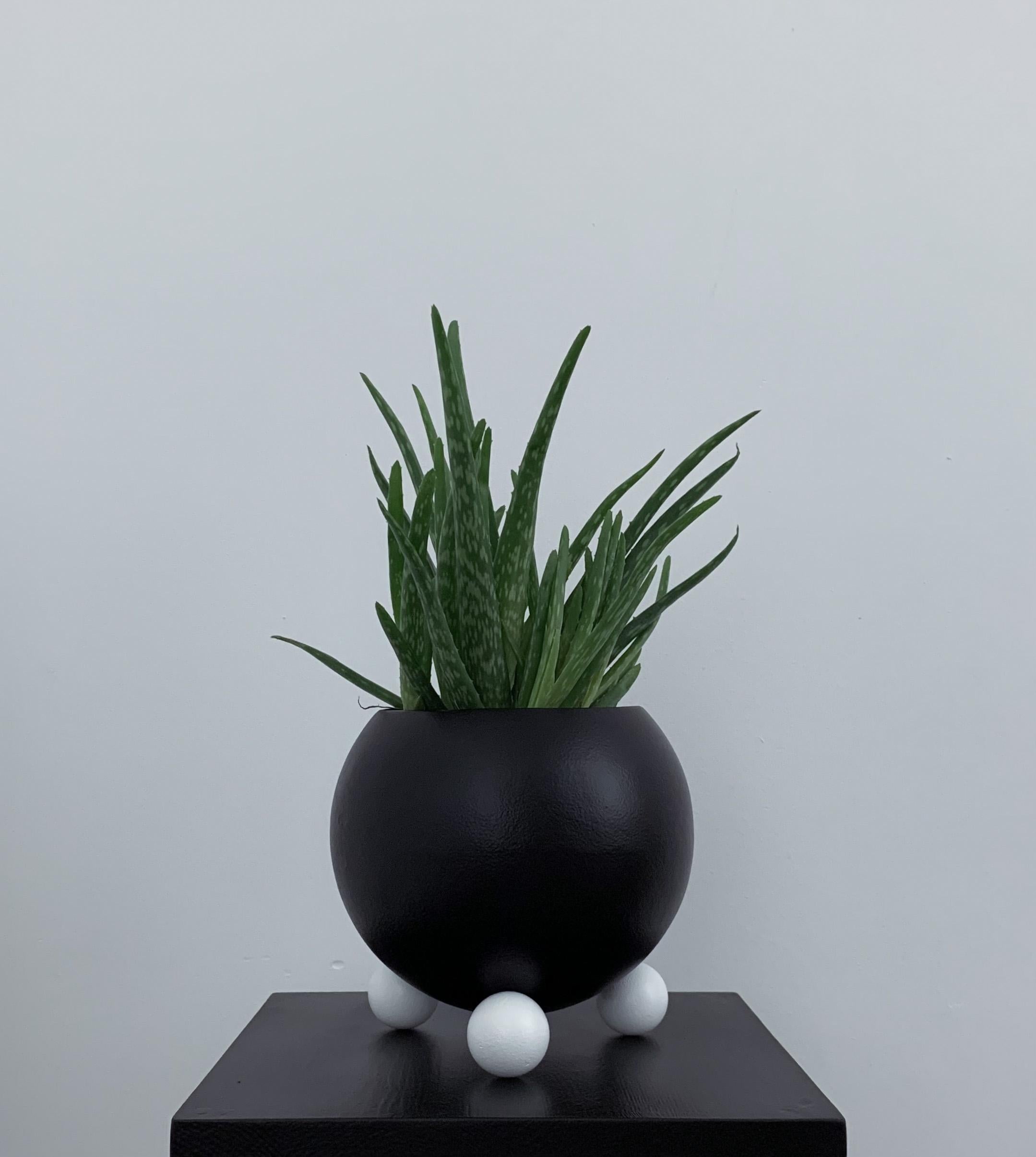 Arty Plant Pot Sculpture Black and White 2
