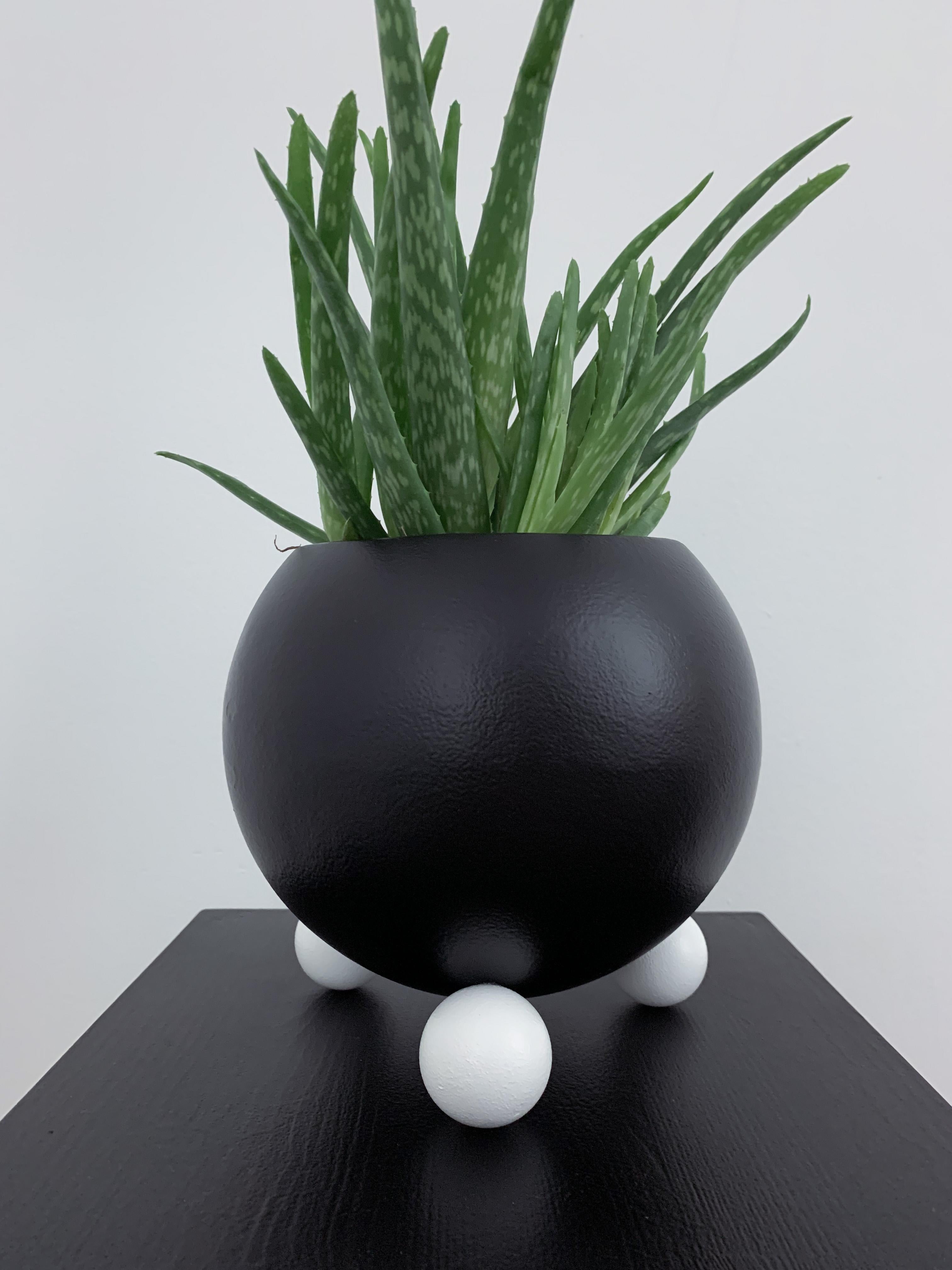 Arty Plant Pot Sculpture Black and White 3