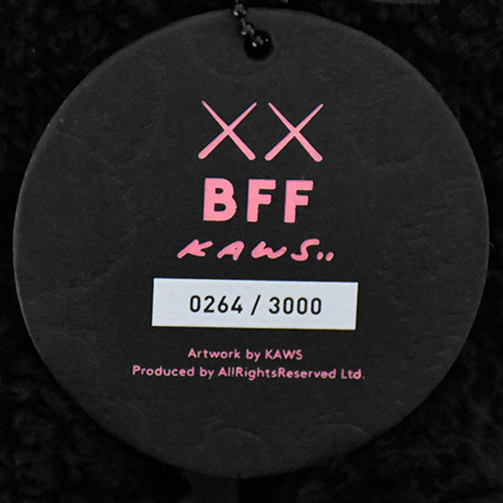 Super soft Kaws BFF Plush.
Limited edition of 3000.
Kaws signature stich stamped on bottom of foot.
Comes in custom black and pink presentation box.
Attached tag is numbered from edition of 3000 and reads “Artwork by Kaws”.
Released in 2016.
Soft