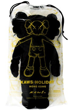 Holiday Hong Kong 20″ Plush (Black)