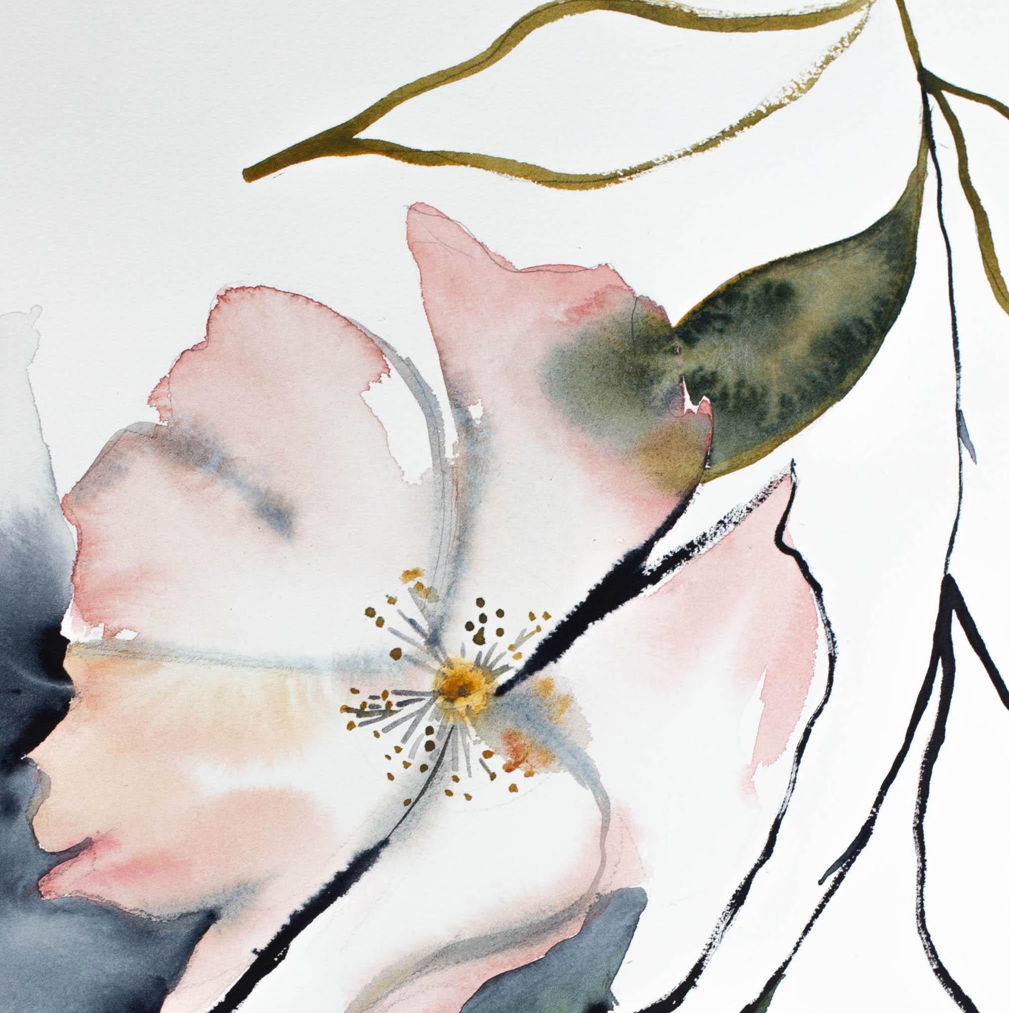 Kirschblütenblatt Nr. 12, Original minimalistische florale Aquarell-Stilllebenstudie (Zeitgenössisch), Art, von Elizabeth Becker