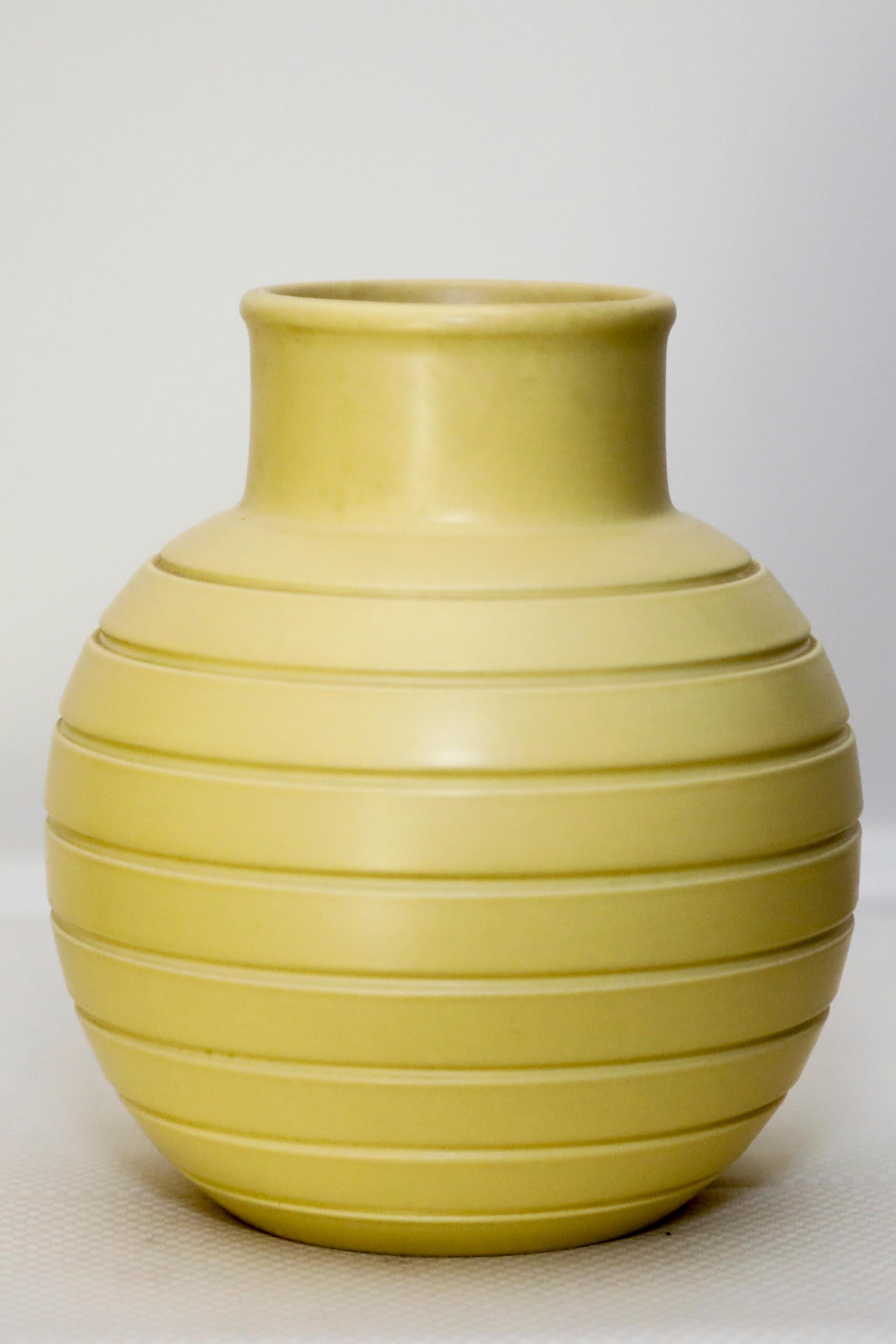 Céramique jaune 