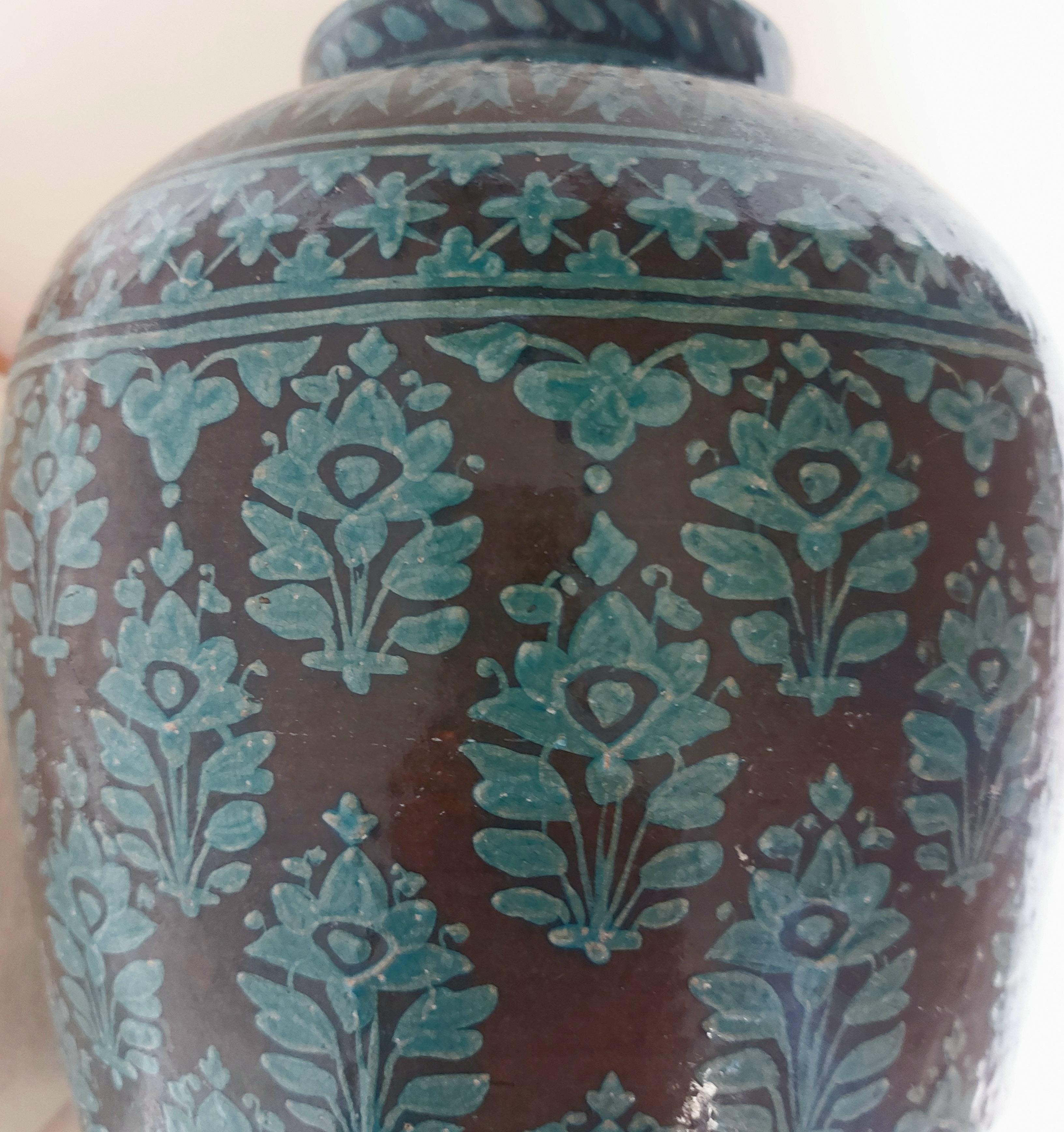 A fabulous and rare 19th century Indian Bombay Pottery School of Art turquoise pot with the iconic floral motif, still in use in Indian design today. Elegant in its simplicity. Stamped with the Rare ' School of Art Pottery Bombay' mark to the