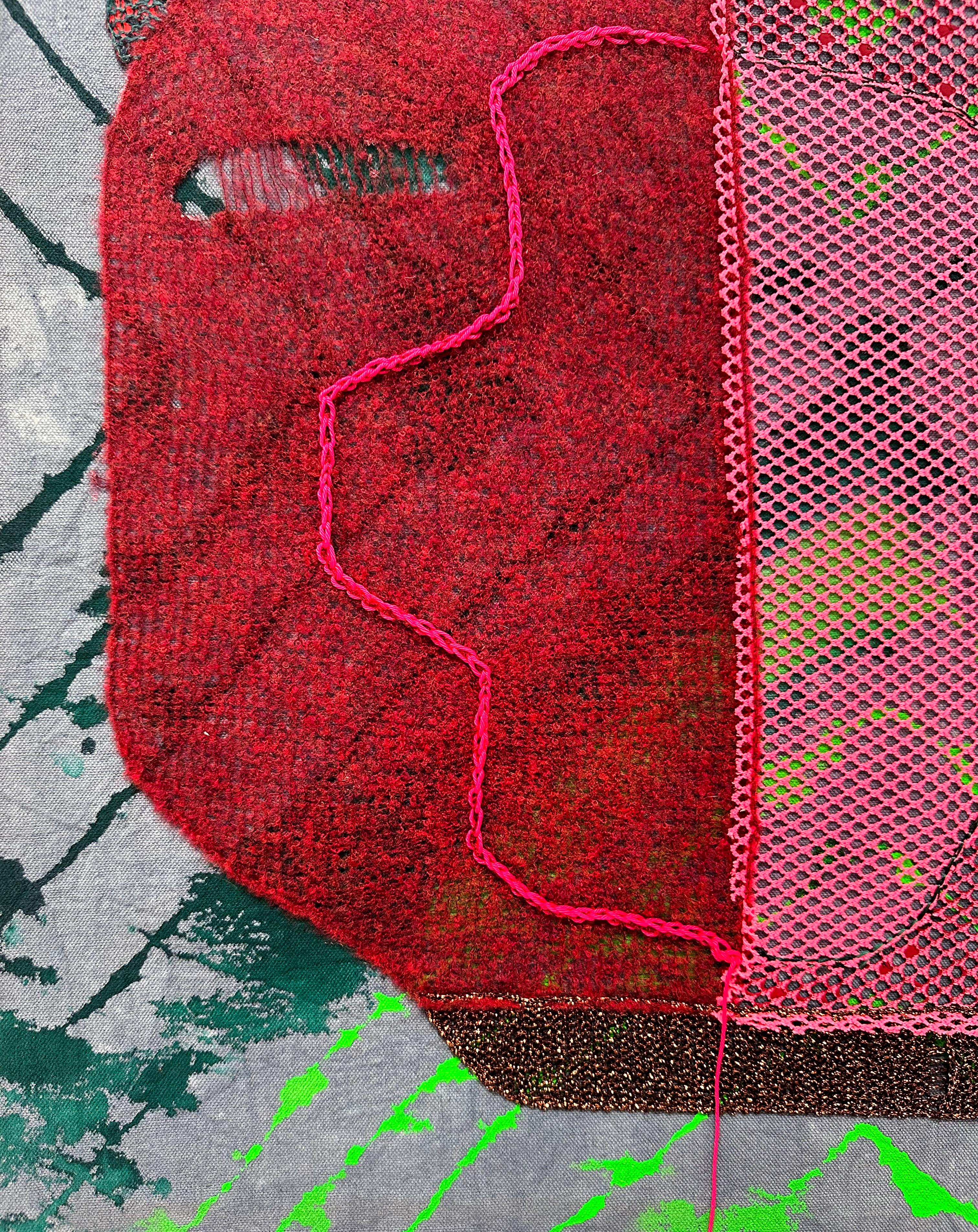 Fil tricoté à la main, acrylique fluide sur tissu teinté.

Déclaration
Mon travail se situe à l'intersection de la peinture, de la Making Works et de l'installation immersive. J'utilise divers matériaux tels que des fils vintage, des tissus teints à