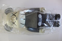 BNIB 1000% Grey Bearbrick