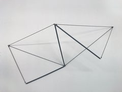 Dishtowel Fold, 2018, Polyesterkordel, PVCstange, Edelstahl, 94,5 x 49 x26 Zoll