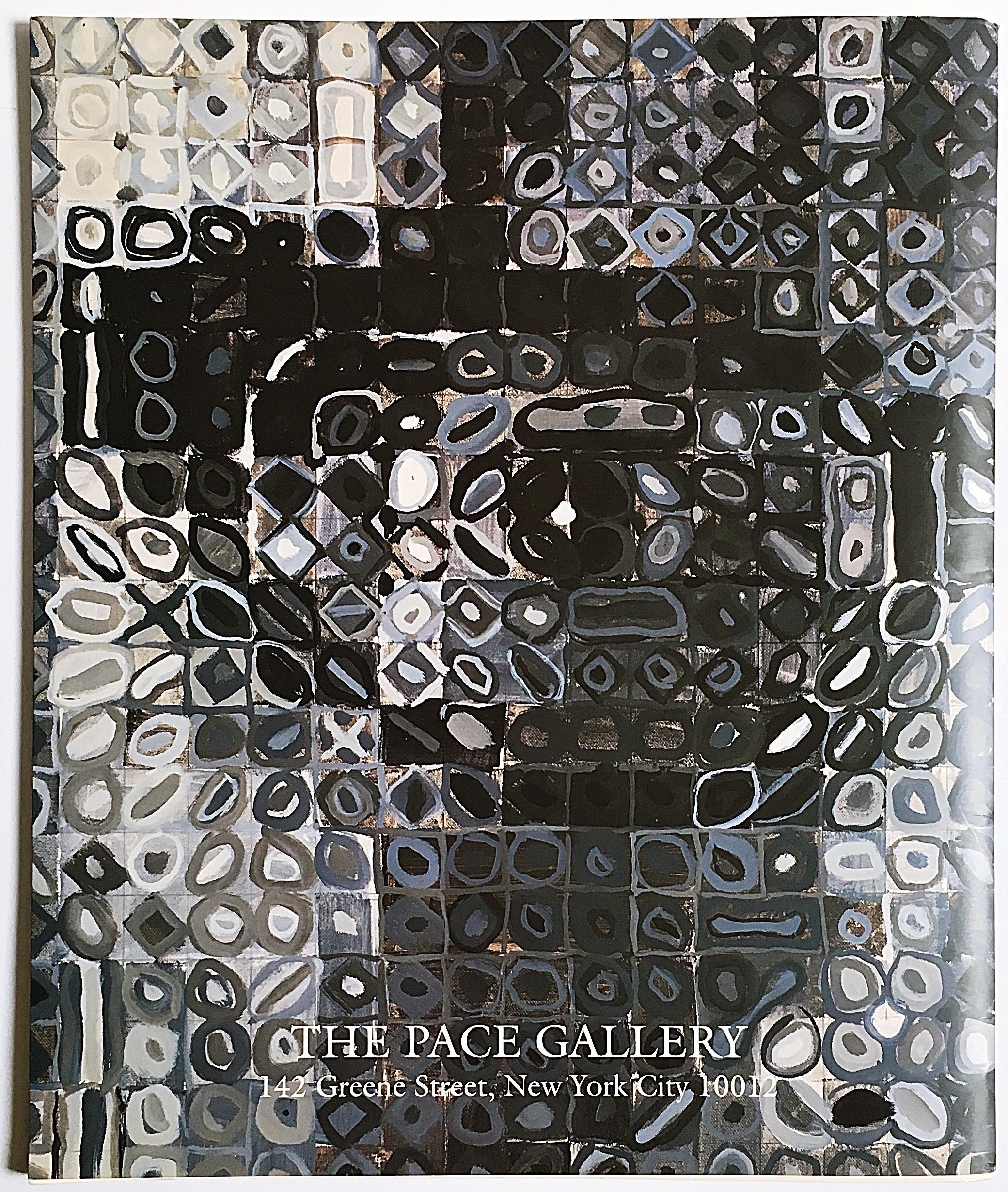 Oversized illustrated catalogue: Chuck Close Recent Works (Hand Signed) For Sale 3