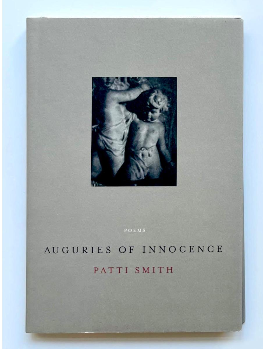 Auguries of Innocence (livre de poésie signé à la main) - Contemporain Art par Patti Smith