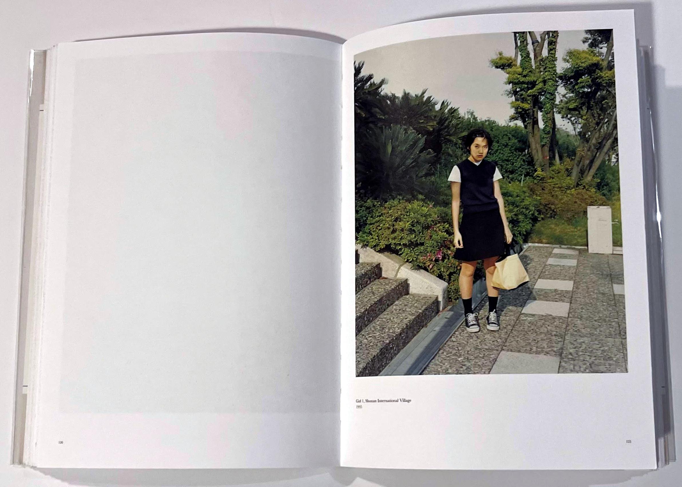 Takashi Homma Tokyo monograph, hand signed, inscribed and dated by Takashi Homma For Sale 13