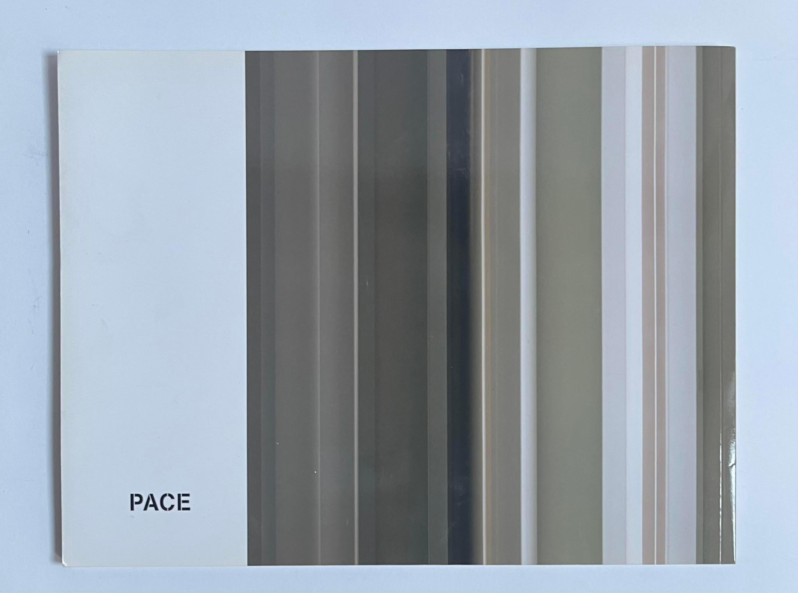 Catálogo de la exposición Cacophonous de la Galería PACE (firmado a mano por Robert Irwin) en venta 3