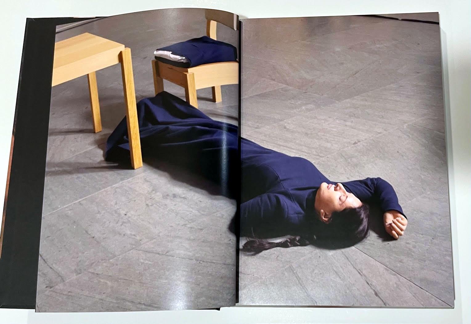 Monograph: Portraits in the Presence of Marina Abramovic (Hand signed)  For Sale 4