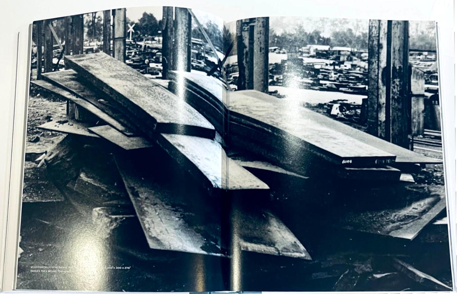 Monographie Hardback : Early Work (signée et datée à la main par Richard Serra) en vente 7