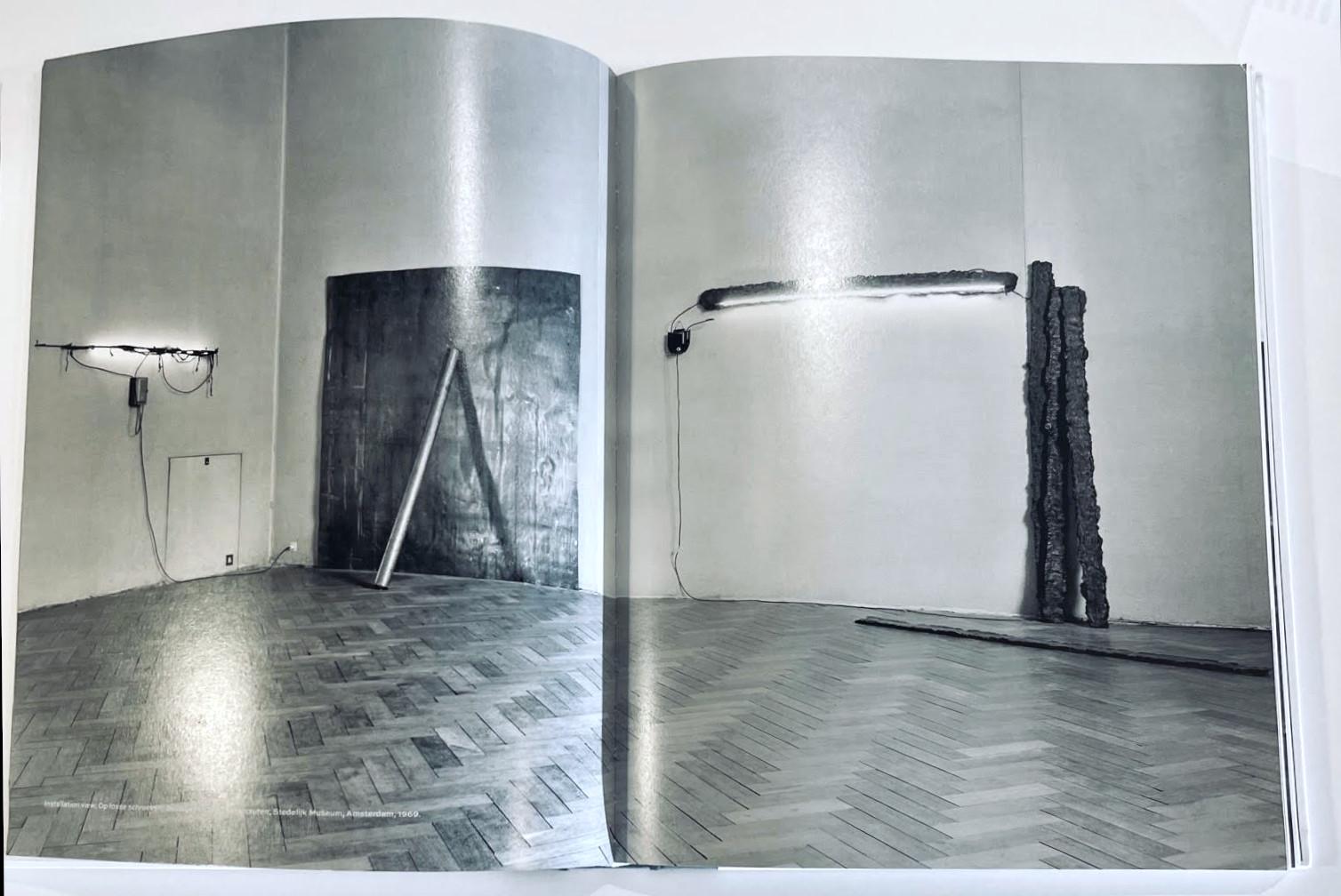 Hardback-Monographie: Frühes Werk (Handsigniert und datiert von Richard Serra) im Angebot 14
