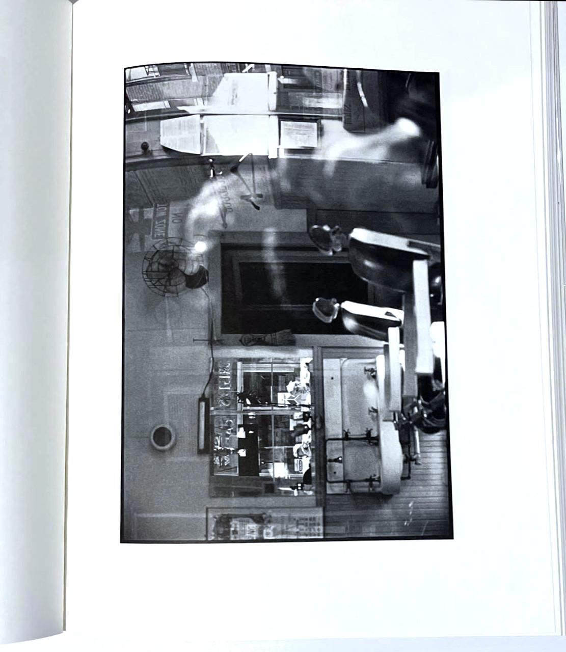Photos In+Out City Limits: Boston (hand signed by Robert Rauschenberg) Boxed Set For Sale 17