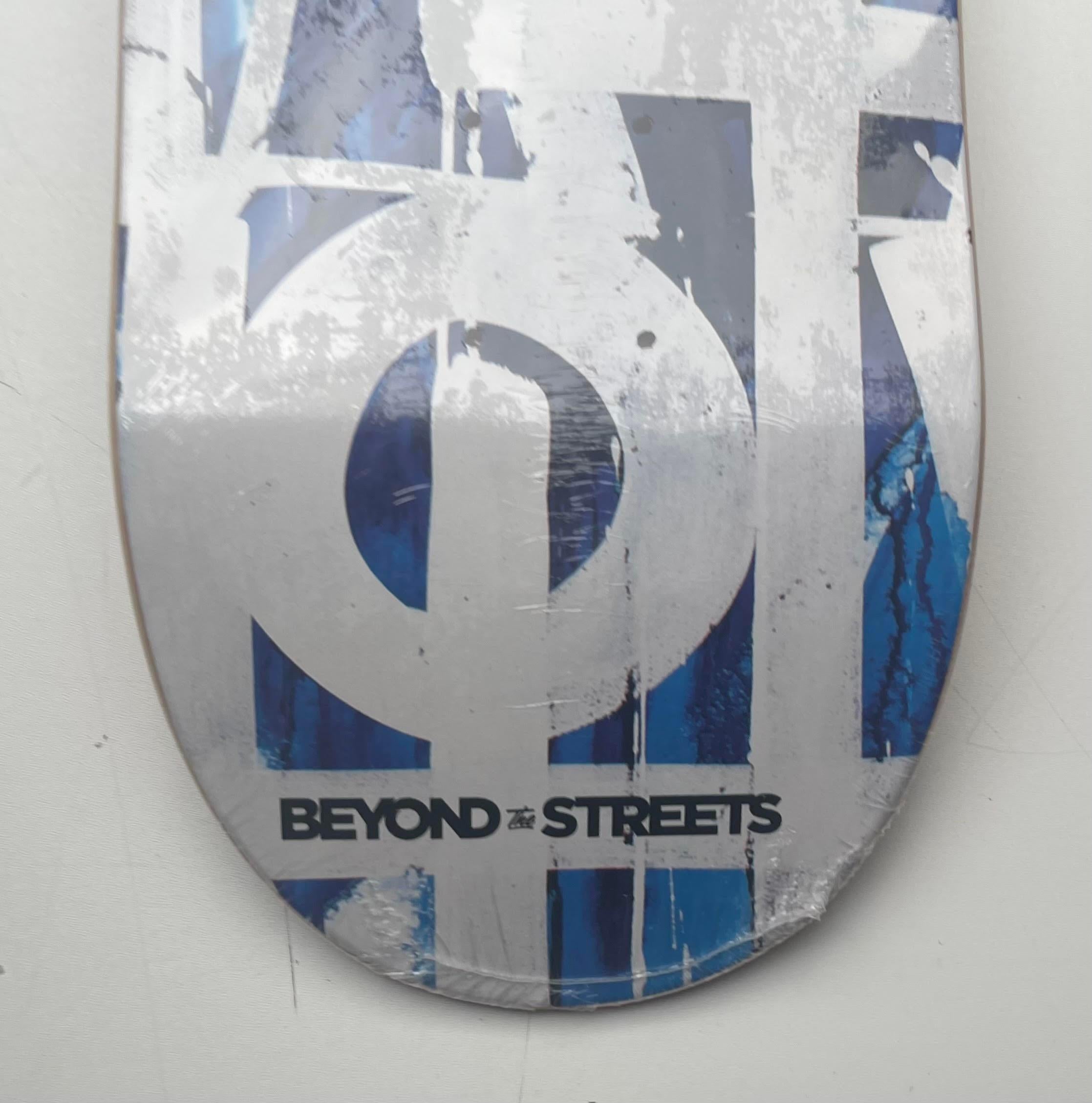 Skateboard Skate deck (bleu) avec COA signé à la main par RETNA - Lt. Ed. de 100 seulement en vente 4