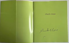 Ampio catalogo riccamente illustrato Dipinti recenti firmati a mano da Chuck Close