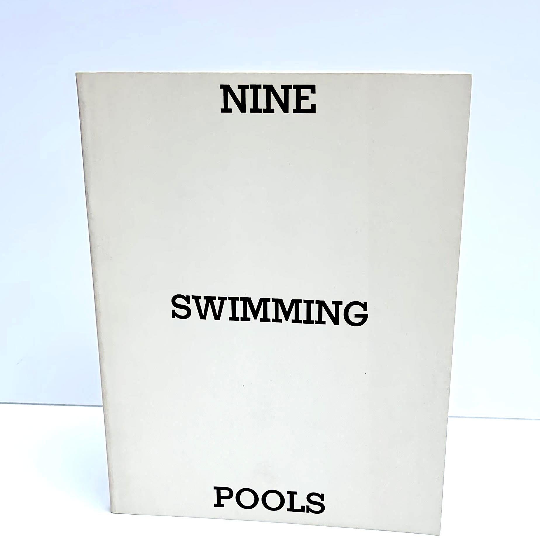 Libro d'artista Nove piscine e un vetro rotto Firmato a mano da Ed Ruscha LtEd in vendita 4