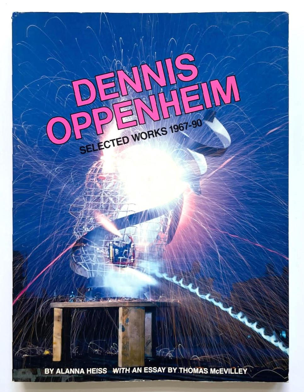 Dennis A. Oppenheim
Dennis A. Oppenheim: Selected Works 1967-90 : And the Mind Grew Fingers (con lettera autografa firmata inserita a parte), 1992
Libro in brossura con lettera separata firmata a mano allegata
Contiene una lettera separata firmata a
