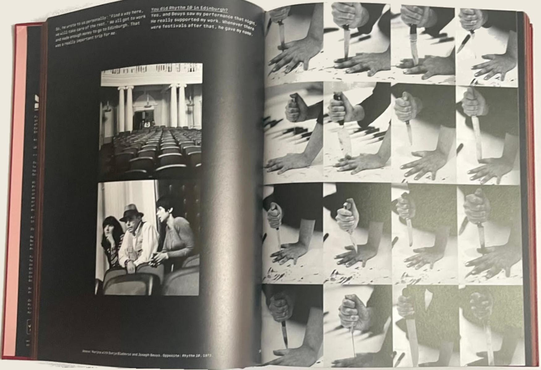 Biographie visuelle signée à la main par Marina Abramovic et Katya Tylevich en vente 4