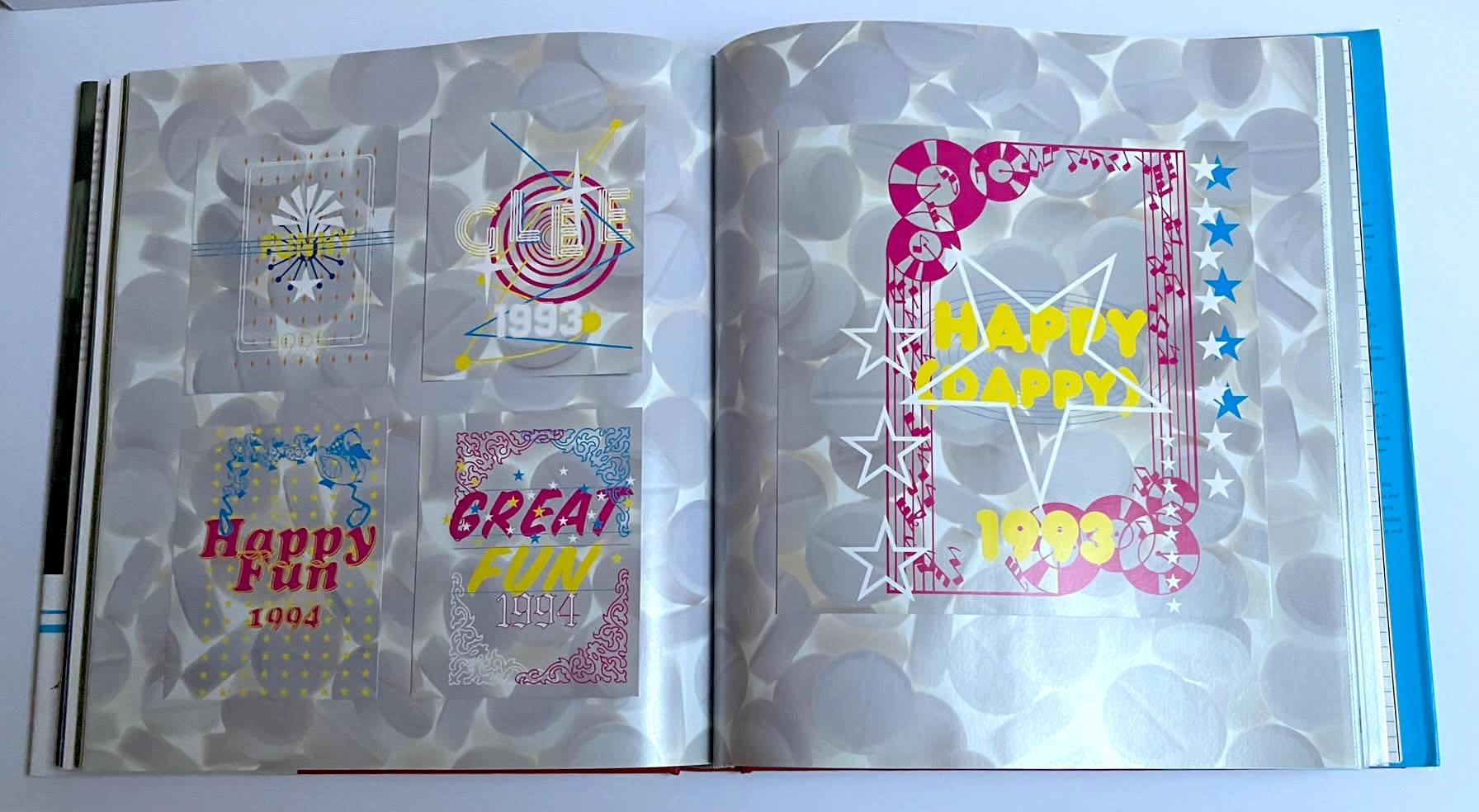 1stEd Hardback monograph (hand signed and inscribed by Hirst with heart drawing) For Sale 2