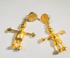 Tom Otterness - Orecchini placcati in oro, edizione limitata firmata, con il famoso penny