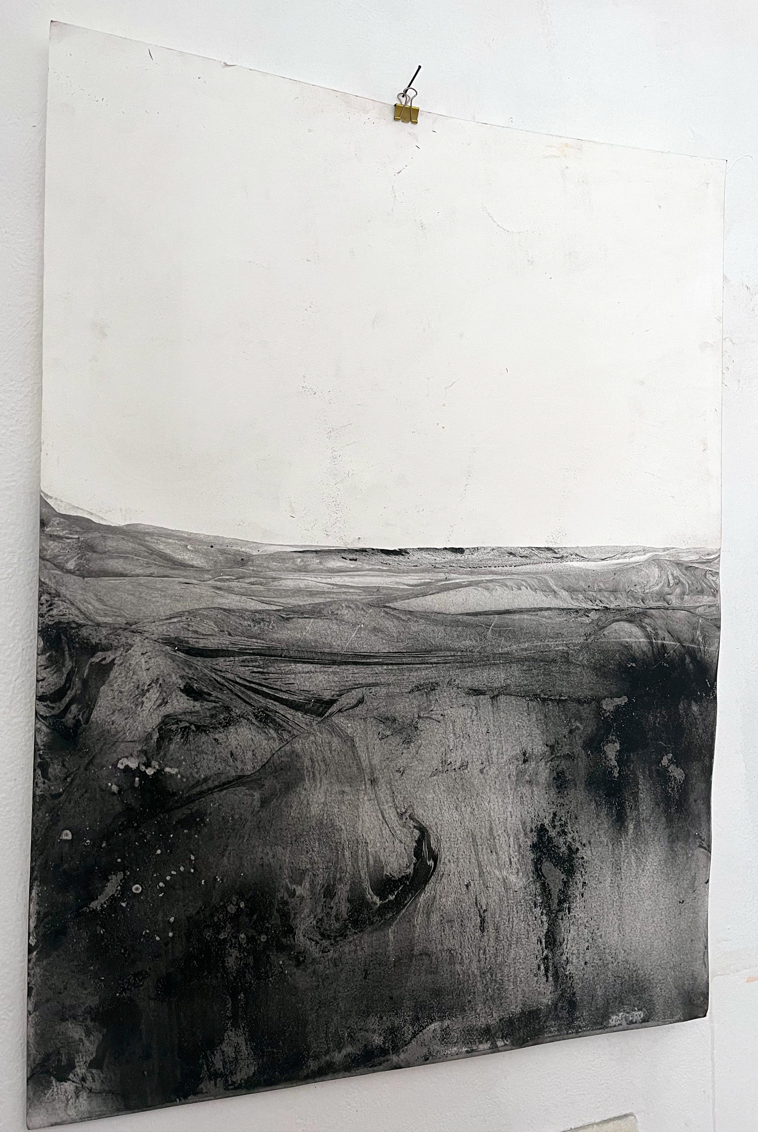 Landscape B/W
mineral oxide on Paper / Fabriano Rosaspina Paper
55x75 cm

one of a kind
the painting can be shipped with the frame ready to hang, or on a rigid support with passpartout.
framing options can be agreed with the buyer

Marilina