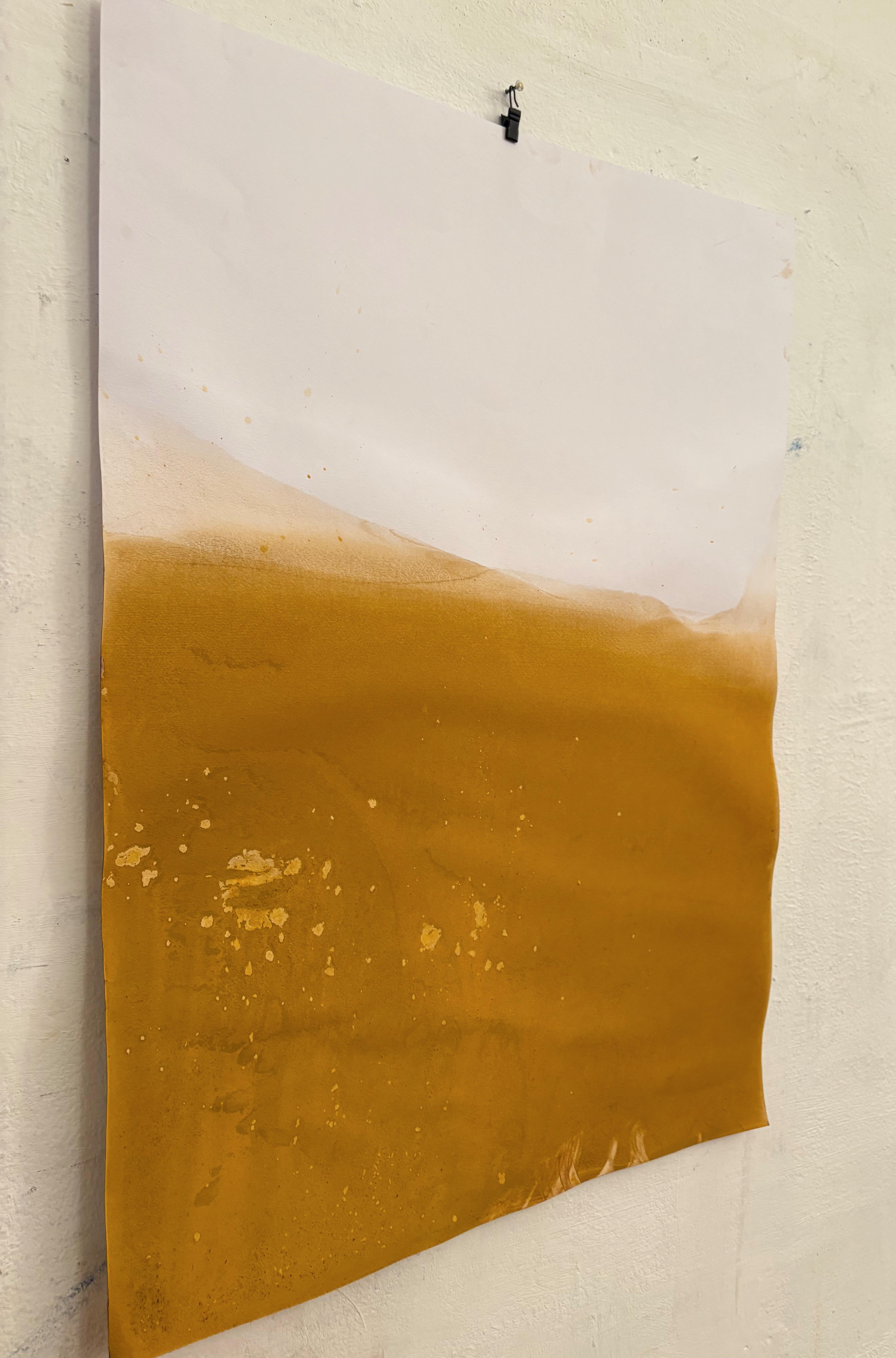Paesaggio giallo
Ossido minerale su carta
Carta Fabriano

70x50cm
2025
Arte originale

Marilina Marchica, nata ad Agrigento, dove lavora e vive,
si è laureata in Pittura all'Accademia di Belle Arti di Bologna nel 2008.
La sua ricerca è orientata a