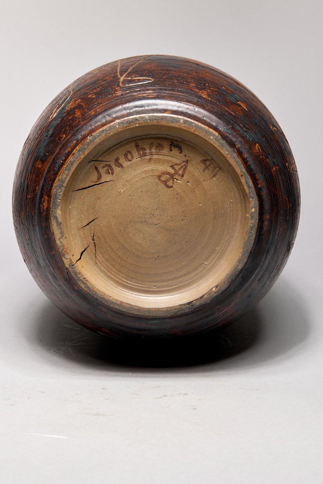 Jacobson (20th Century) - Mid-Century Ceramic Portrait Vase For Sale 2