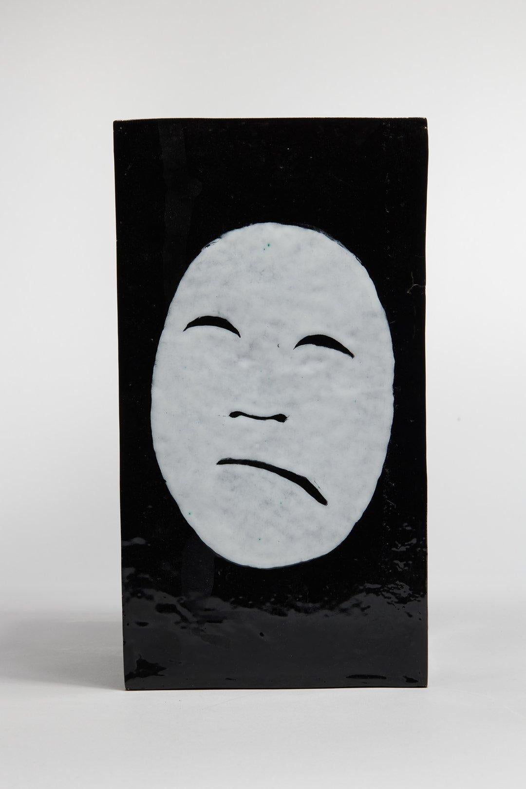 Jarrón de Caras, Máscaras Dramáticas de Cerámica del Siglo XX, Artista Italiano en venta 3