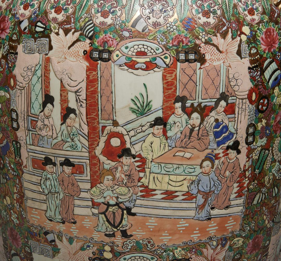 Monumental Chinese Famille Rose Medallion Vase, 20th Century For Sale 2