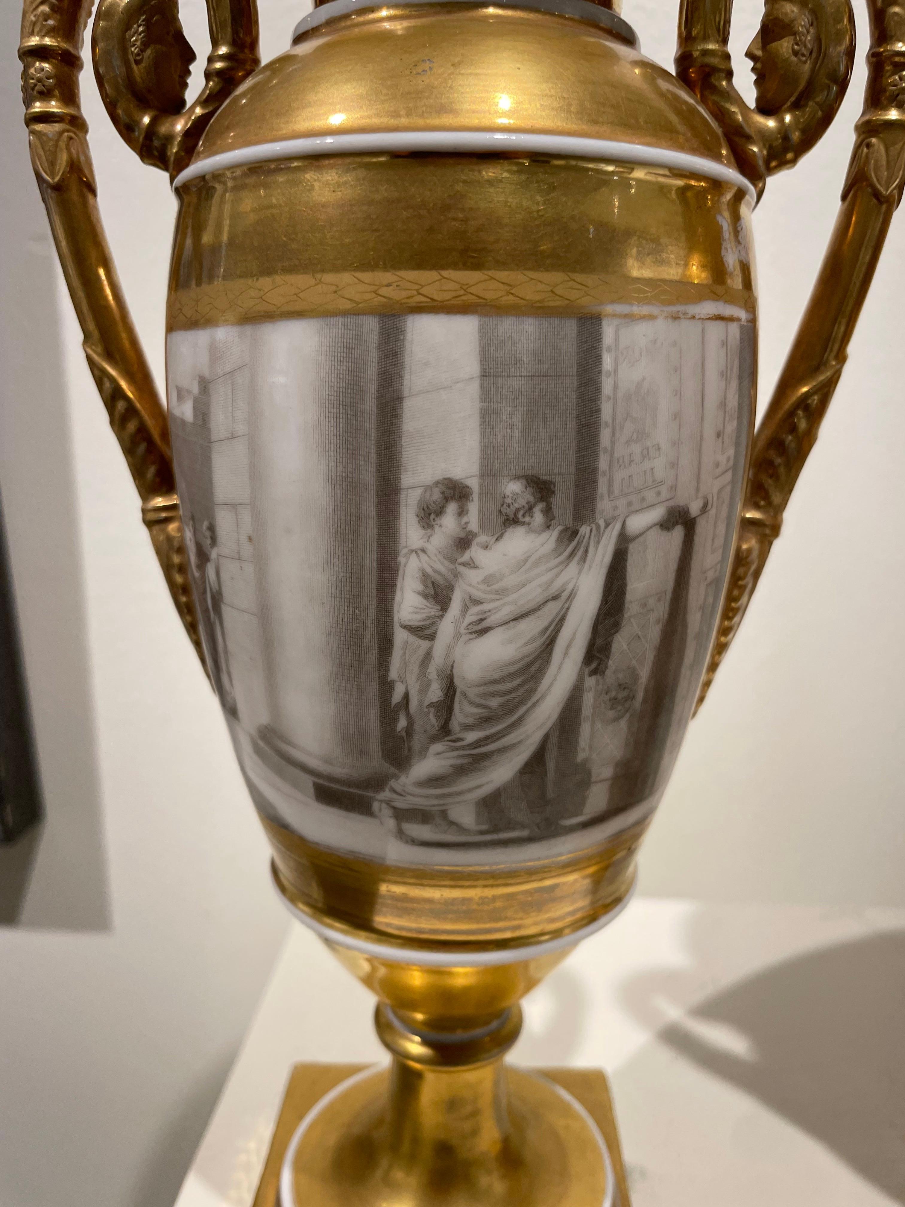 Pair of French Porcelain de Paris Gold Urns with Scenes of Roman History For Sale 14