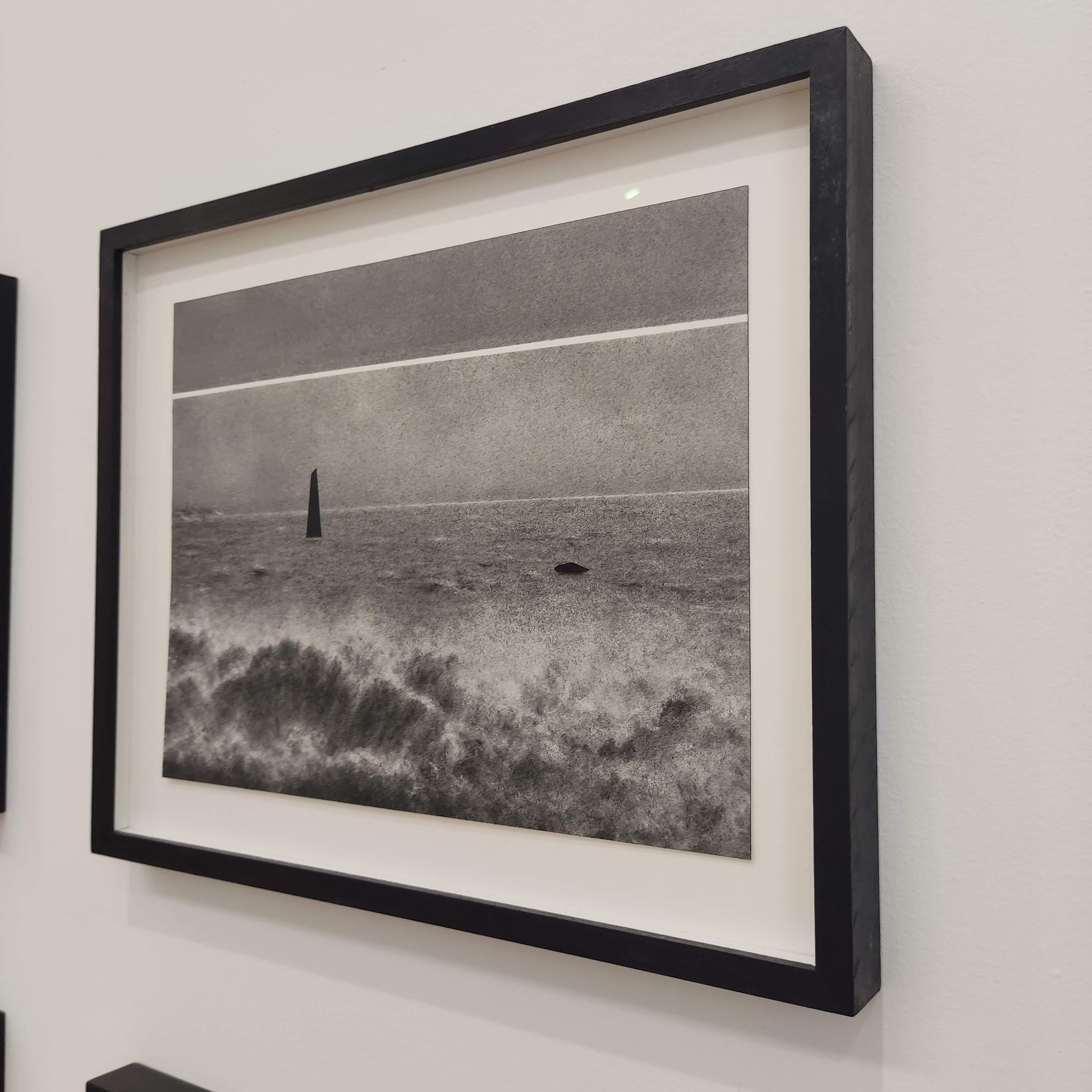 Les Indestinés, Charcoal, Black & White Drawing, Wave, Sea - Gray Landscape Art by Fabien Granet