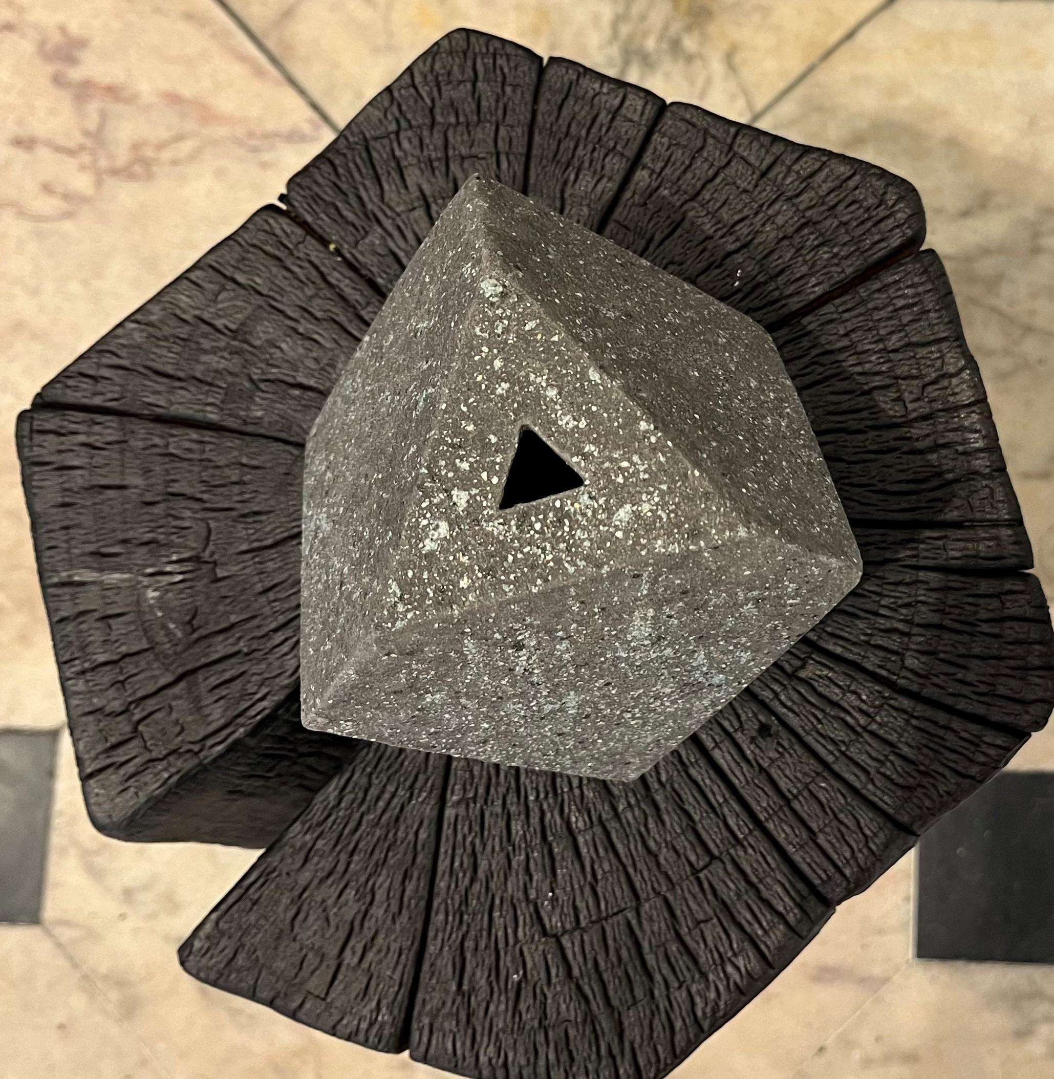 Gray rhombohedron (F) - Sculpture by Bruno DESPLANQUES