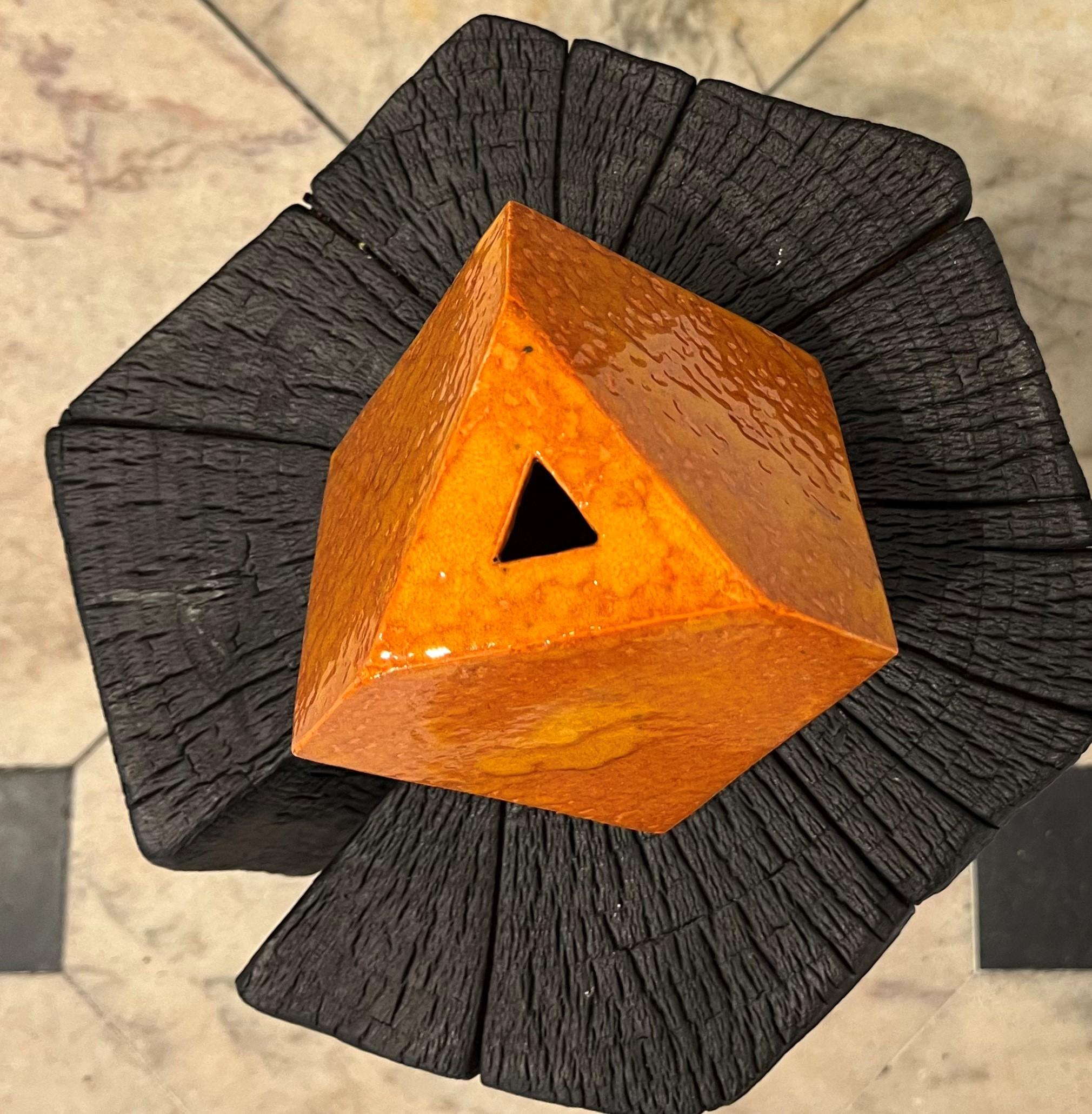 Orange rhombohedron (G) - Contemporary Sculpture by Bruno DESPLANQUES