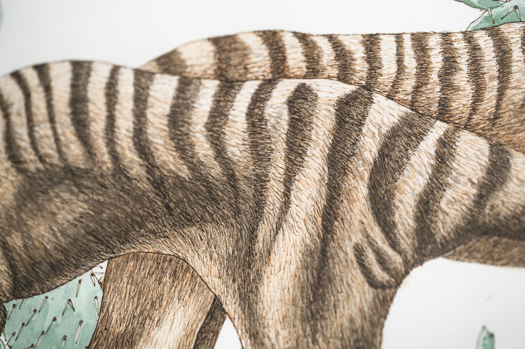 Thylacines avec cacti poire piquée - Art de Emily White