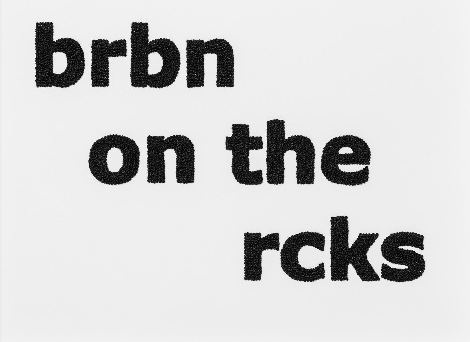 brodée à la main « Bourbon on the Rocks », texte audacieux, lettres, fil sur papier en vente 4