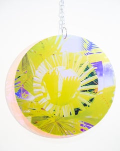 "Circle III", scultura astratta da appendere al muro, scultura colorata sospesa