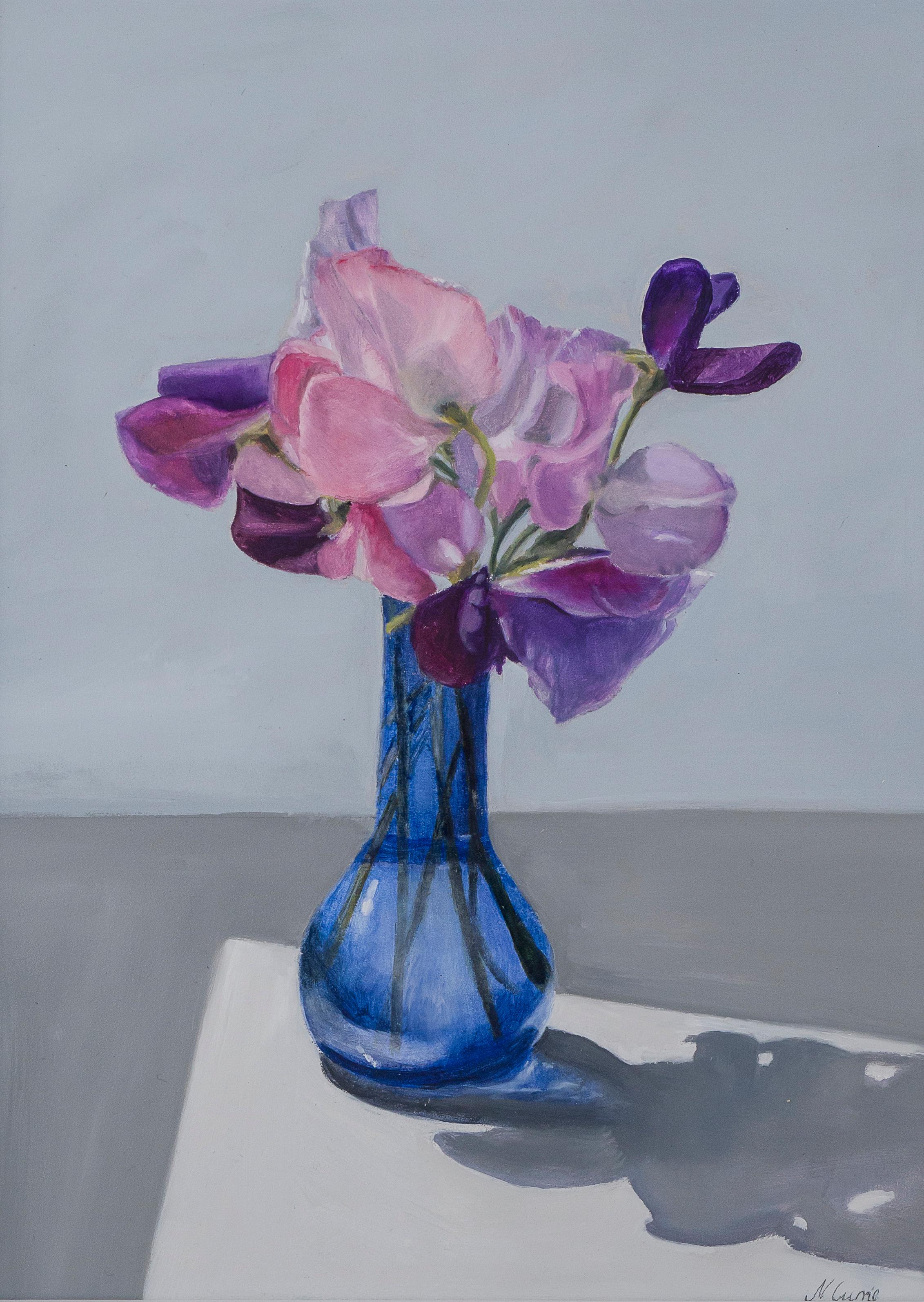 Nicola Currie Still-Life Painting - Sweet Peas In A Blue Glass Vase
