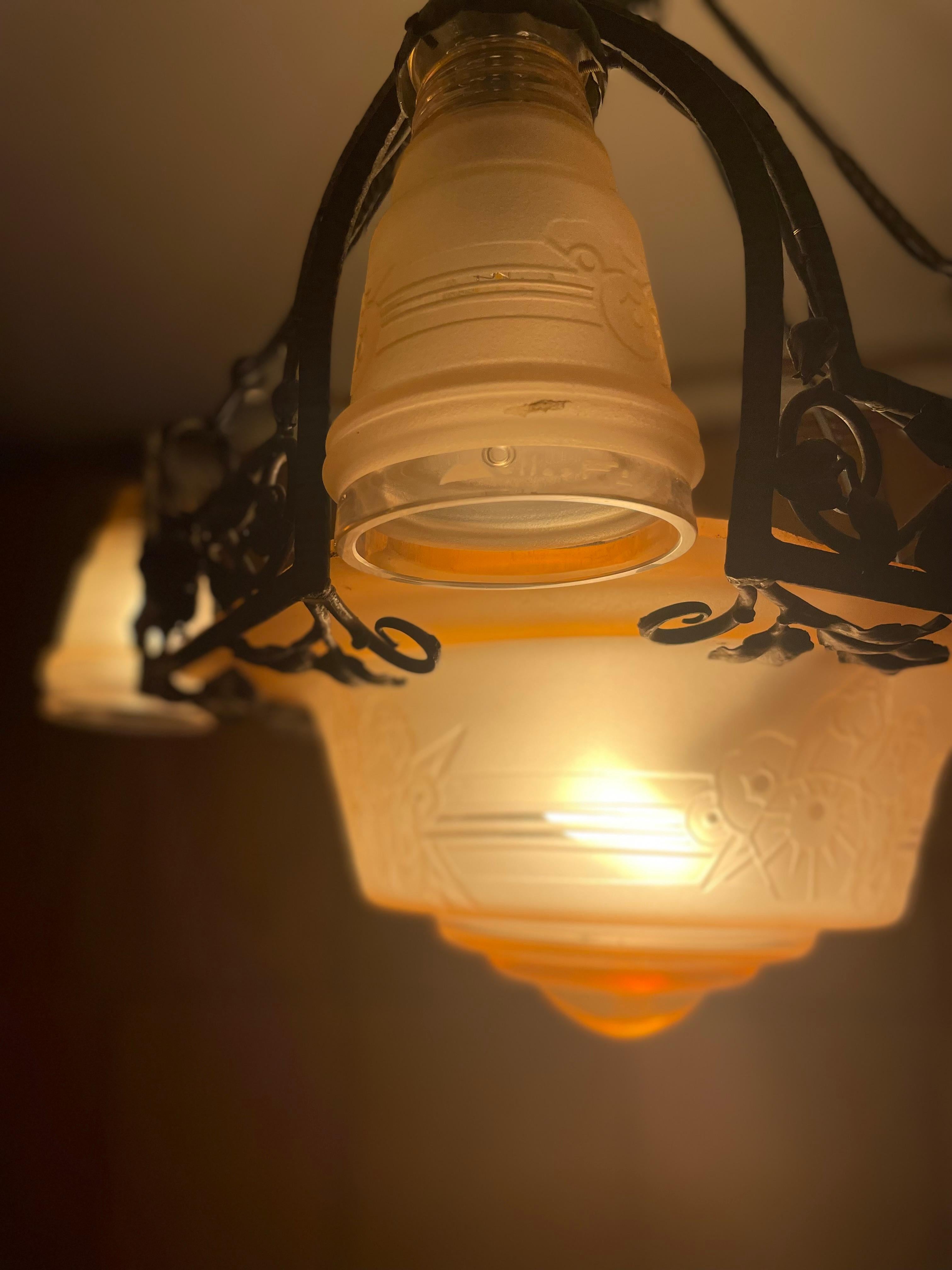 Lampe antique faite à la main par I Muller Frères en vente 3