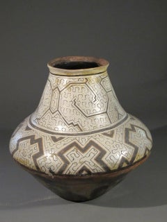 Retro Shipibo geometric pot mid century Peru Amazon pottery cream brown ceramic