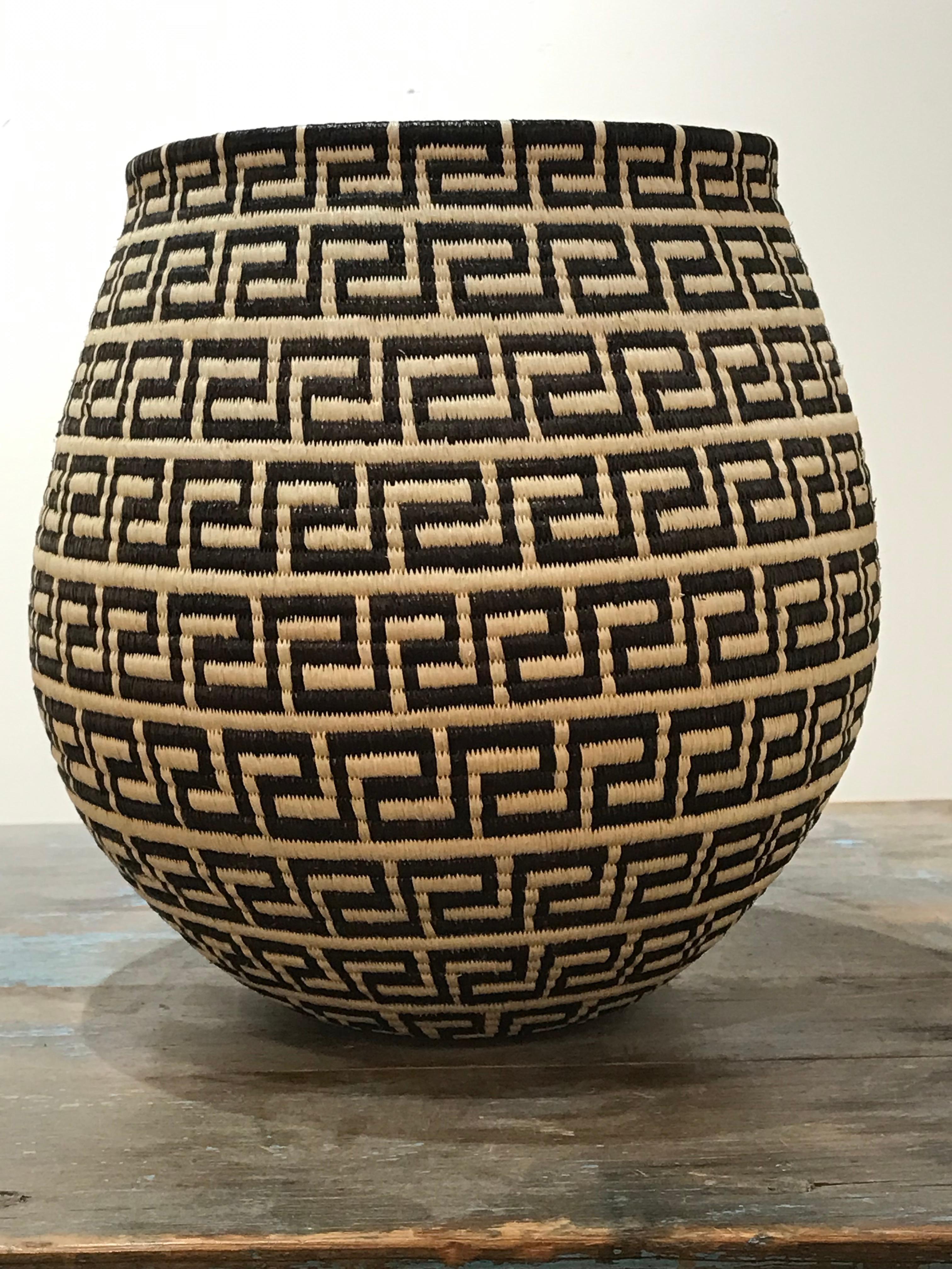 Black and White Basket, Wounaan Tribe, Darien Rainforest, Panama, Geometric - Art by Unknown