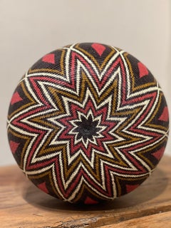 Basket, Wounaan Tribe, Panama, Darien Rainforest, re, black, white, geometric