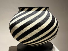 Black and White Spiral Basket, Wounaan Tribe, Darien Rainforest, Contemporary