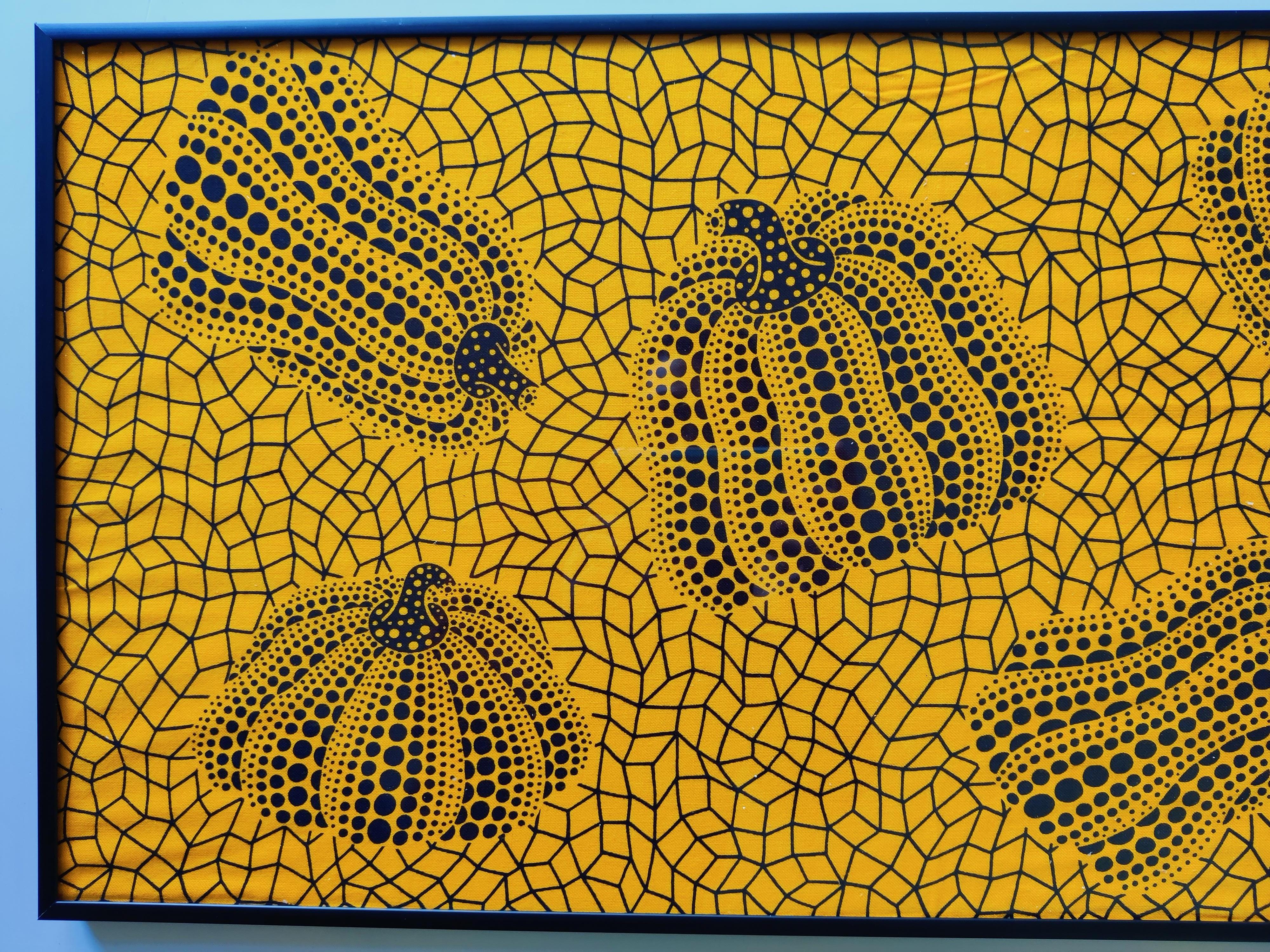 Yayoi Kusama -- Pumpkin ( yellow ) 1