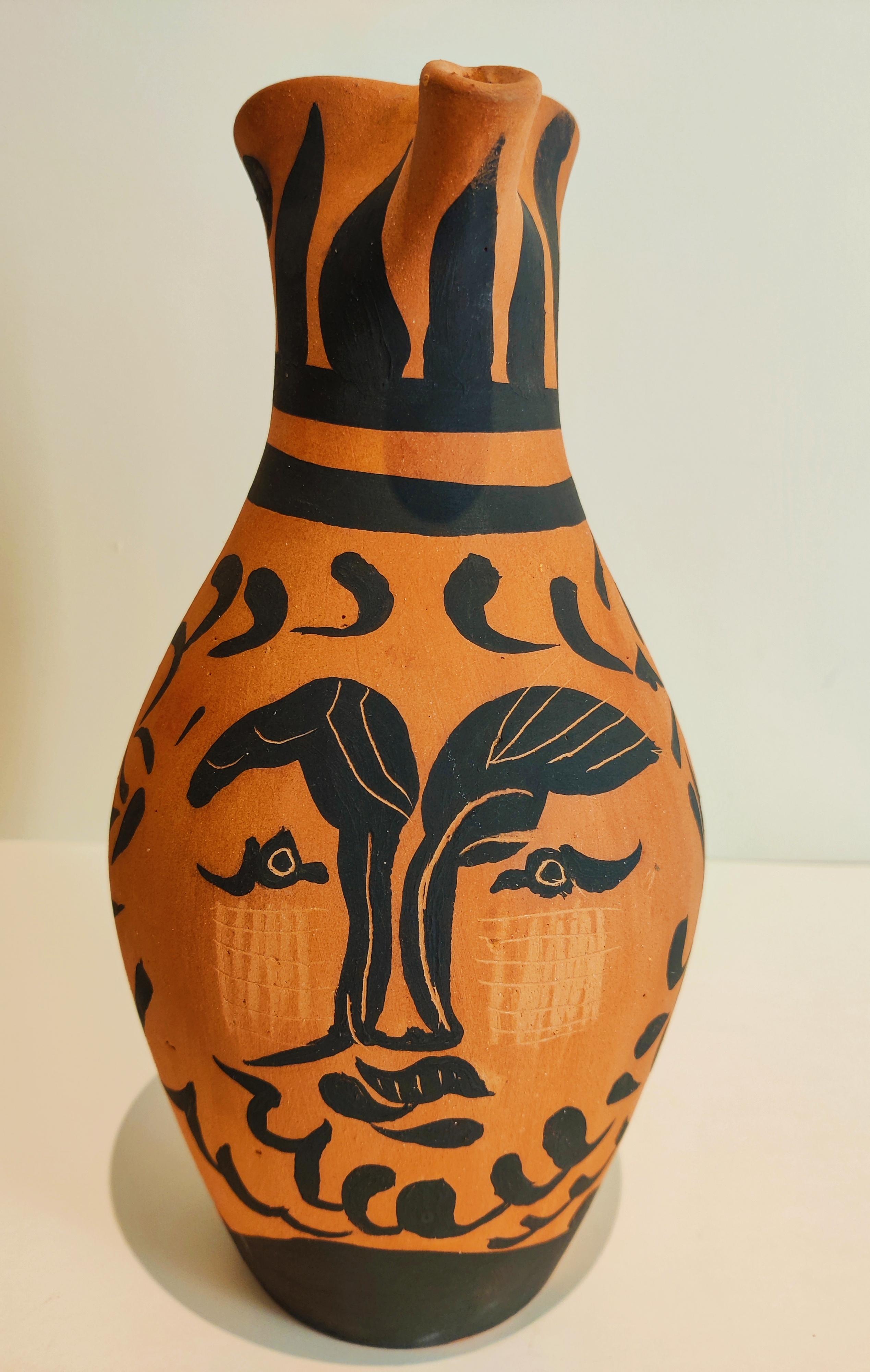 Pablo Picasso
Yan Brbu, 1964
Earthenware with engobe decoration
Size 26.5 x 13 cm
Edition: 294/300.
Inscribed 'Edition Picasso 294/300' and with the 'Edition Picasso' and 'Madoura Plein Feu' pottery stamps on the underside.
A.R. 513