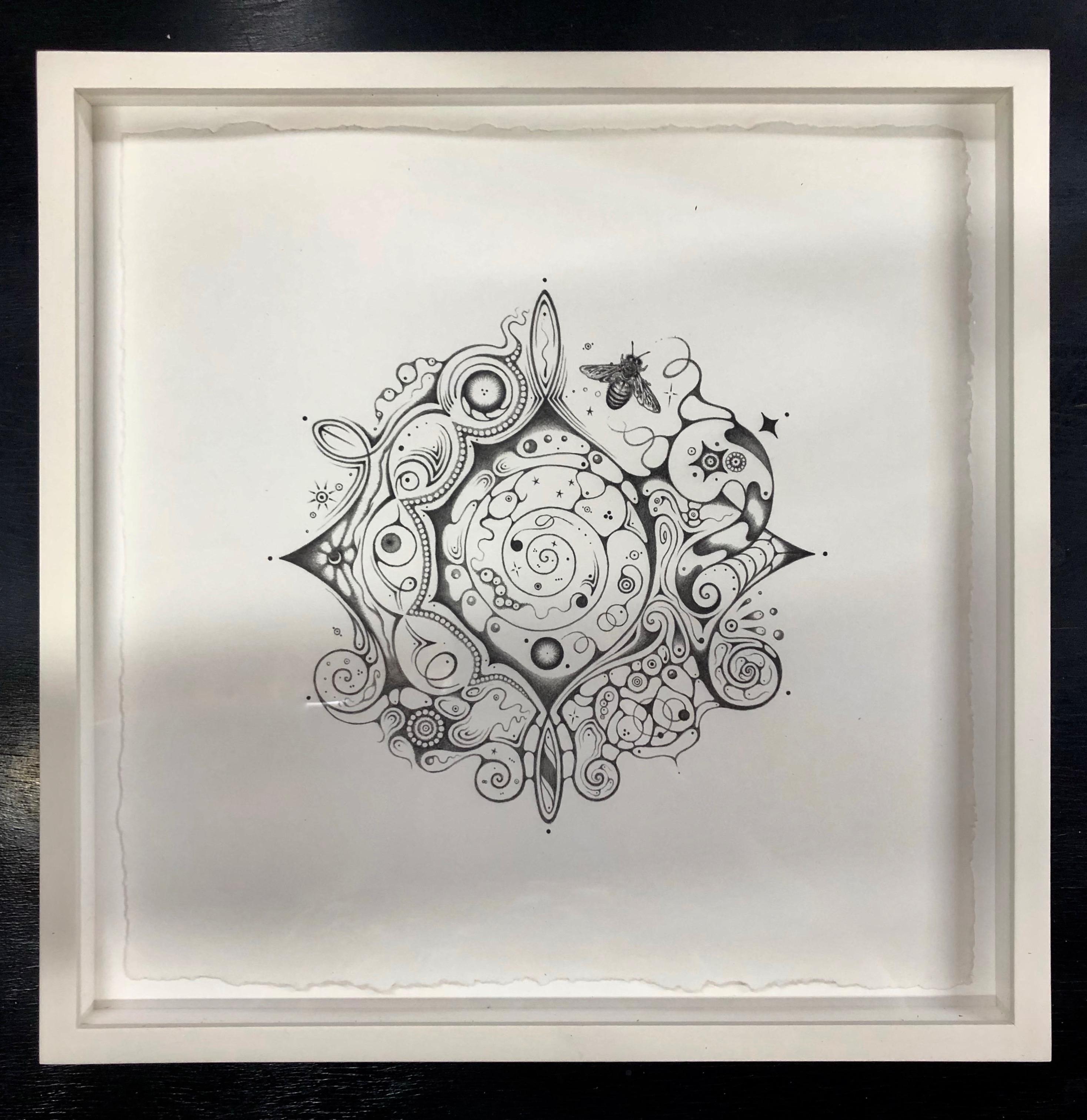 Schneeflocken 140 Cosmopolitan, Mandala-Bleistiftzeichnung, Halbmond, Hummel – Art von Michiyo Ihara